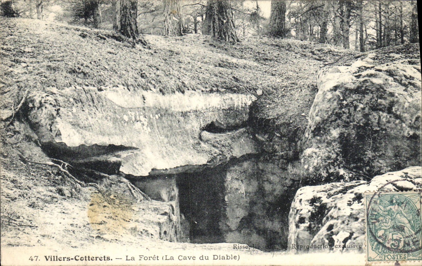 VINTAGE POSTCARD Villers Cotterets the Drill the cellar of the devil