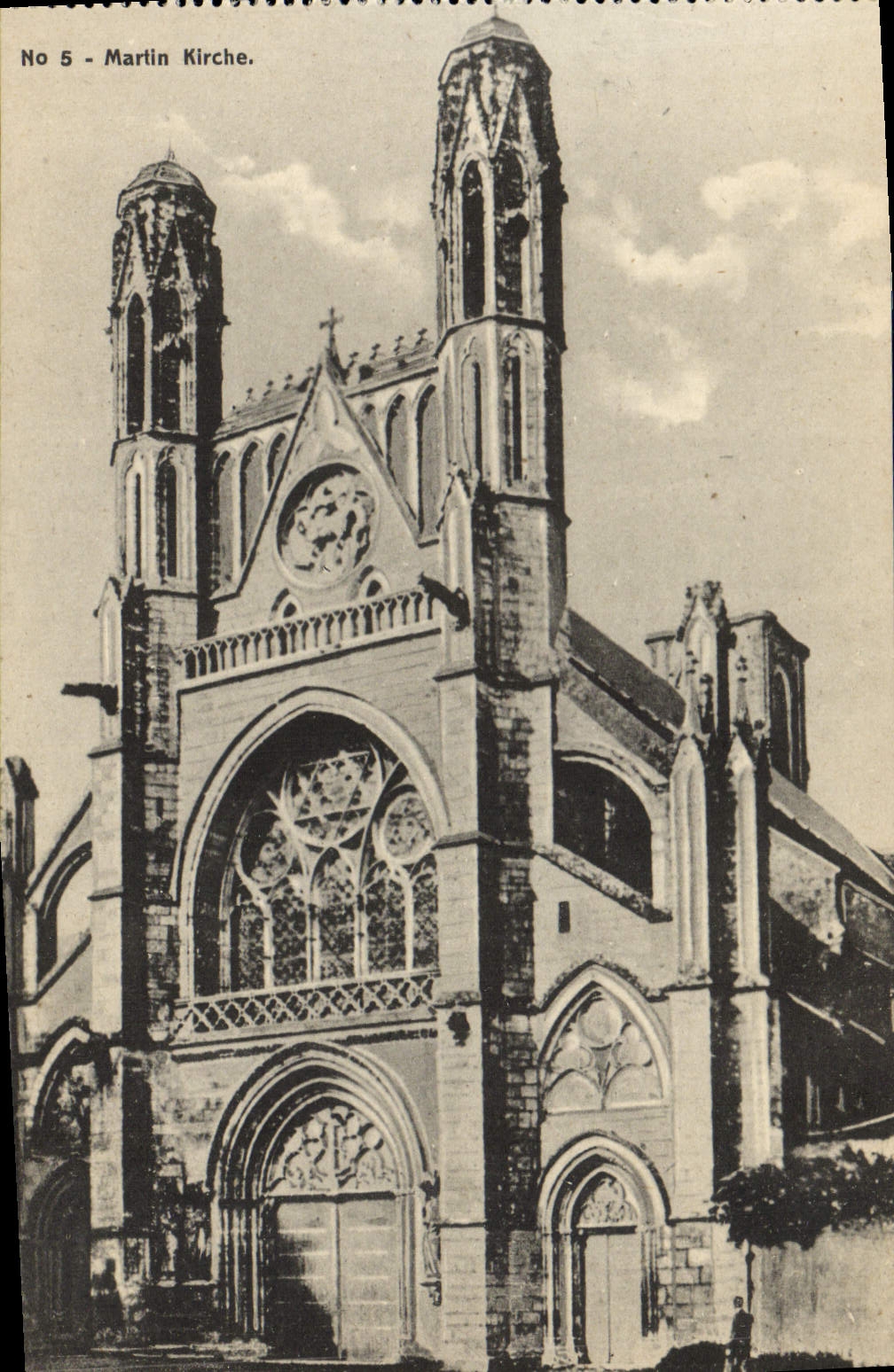 POSTAL Laon Martin Kriche de la VENDIMIA