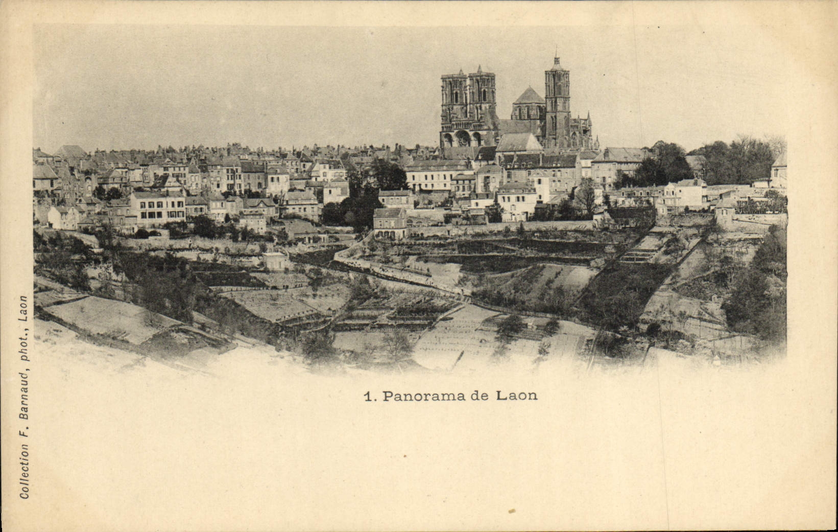 Panorama de la POSTAL de la VENDIMIA de Laon