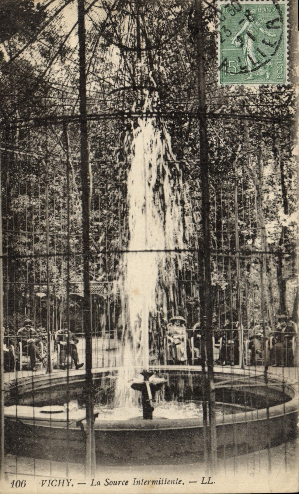 CPA Vichy La Source Intermittente 