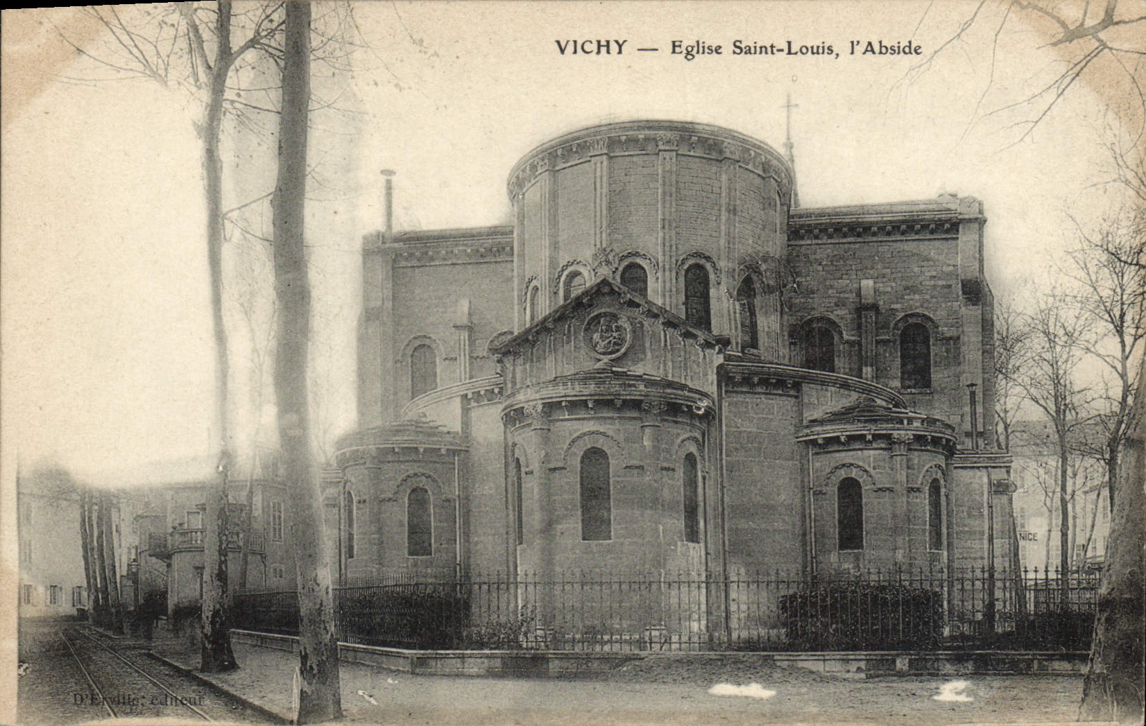 CPA Vichy Eglise Saint Louis l'Abside 