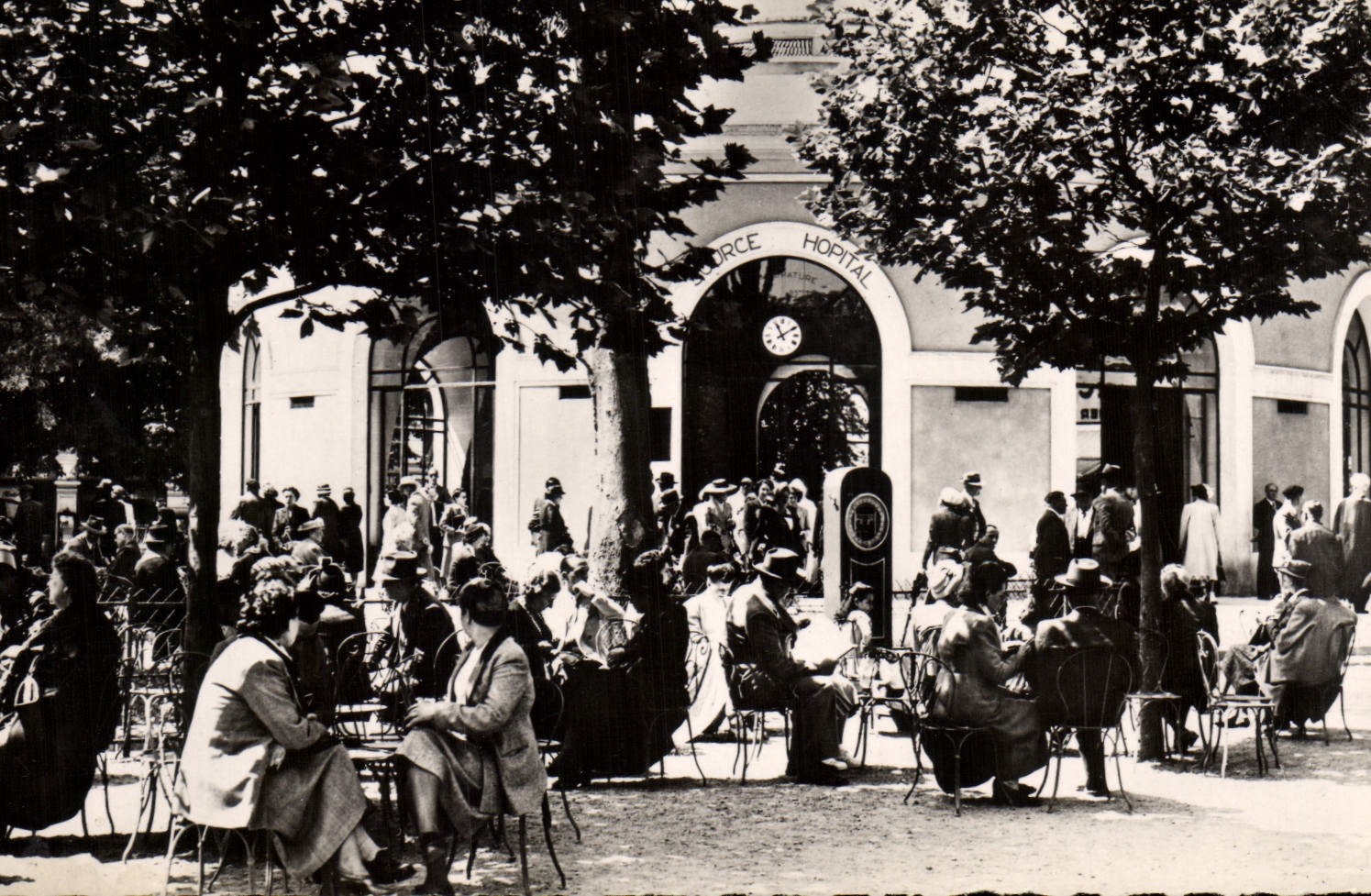 CPM Vichy Source de l'Hopital 