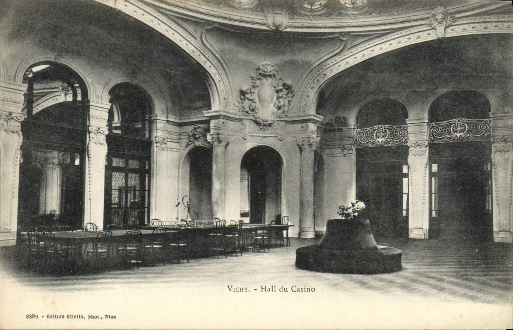 CPA Vichy Hall du Casino