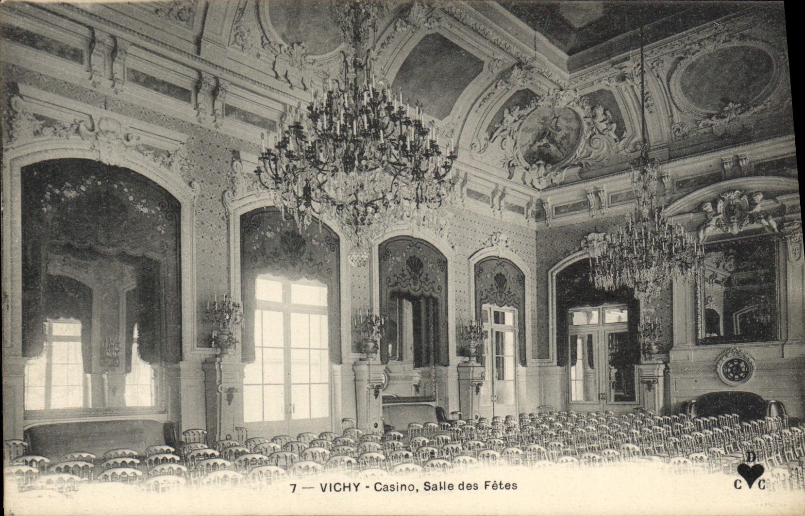 VINTAGE POSTCARD Vichy Casino Village hall