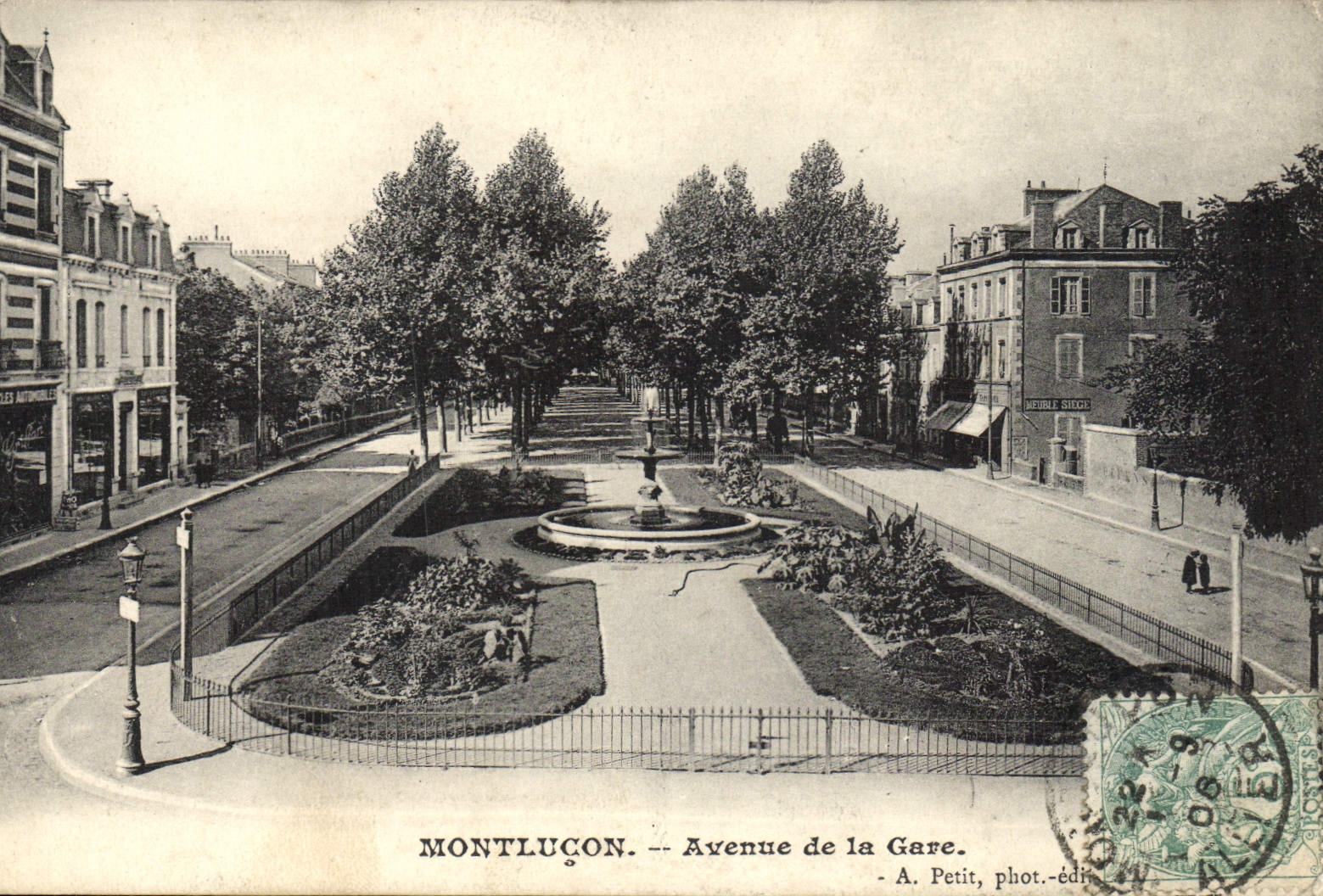 CPA Montlucon Avenue de la Gare 