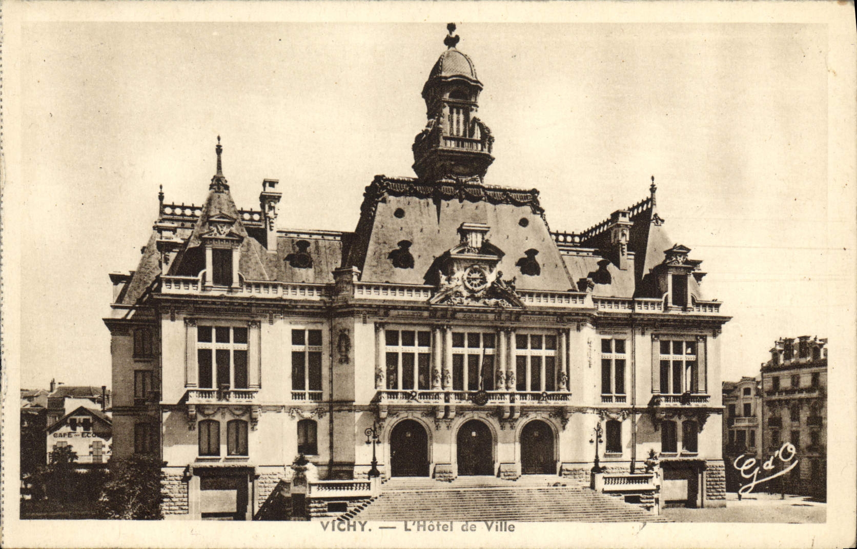 CPA Vichy L'Hotel de ville