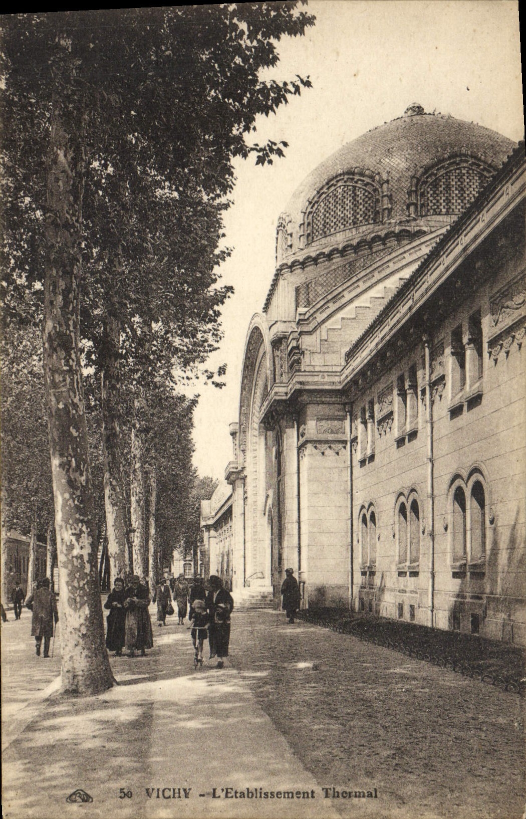 CPA Vichy L'Etablissement Thermal