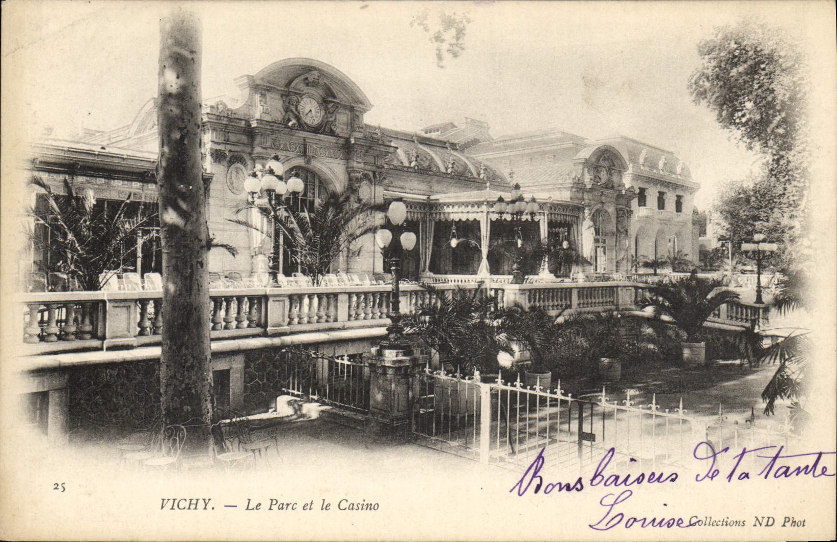 CPA Vichy Le Parc Et le casino