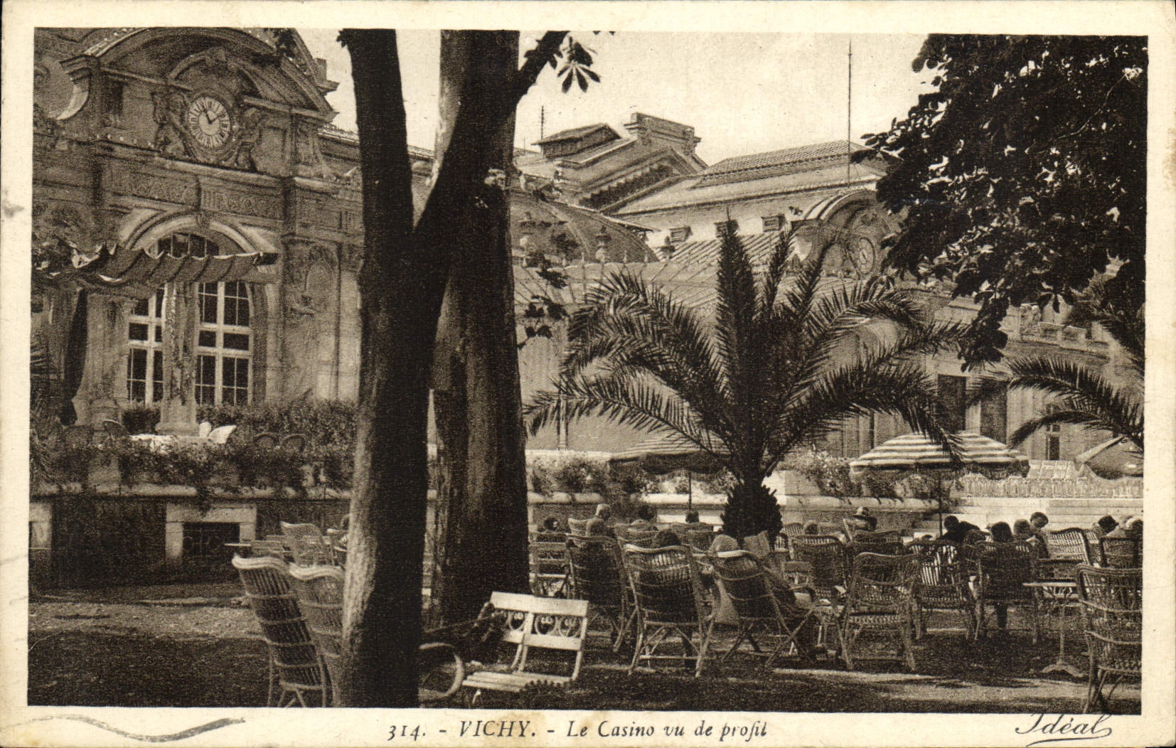 CPA Vichy Le Casino Vu De Profil