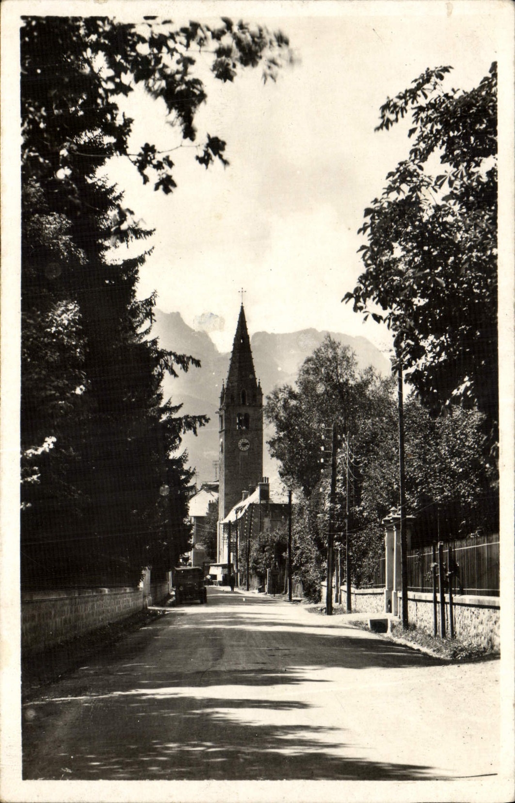 VINTAGE POSTCARD the Alps Barcelonnette Avenue of cardinal Italy tower