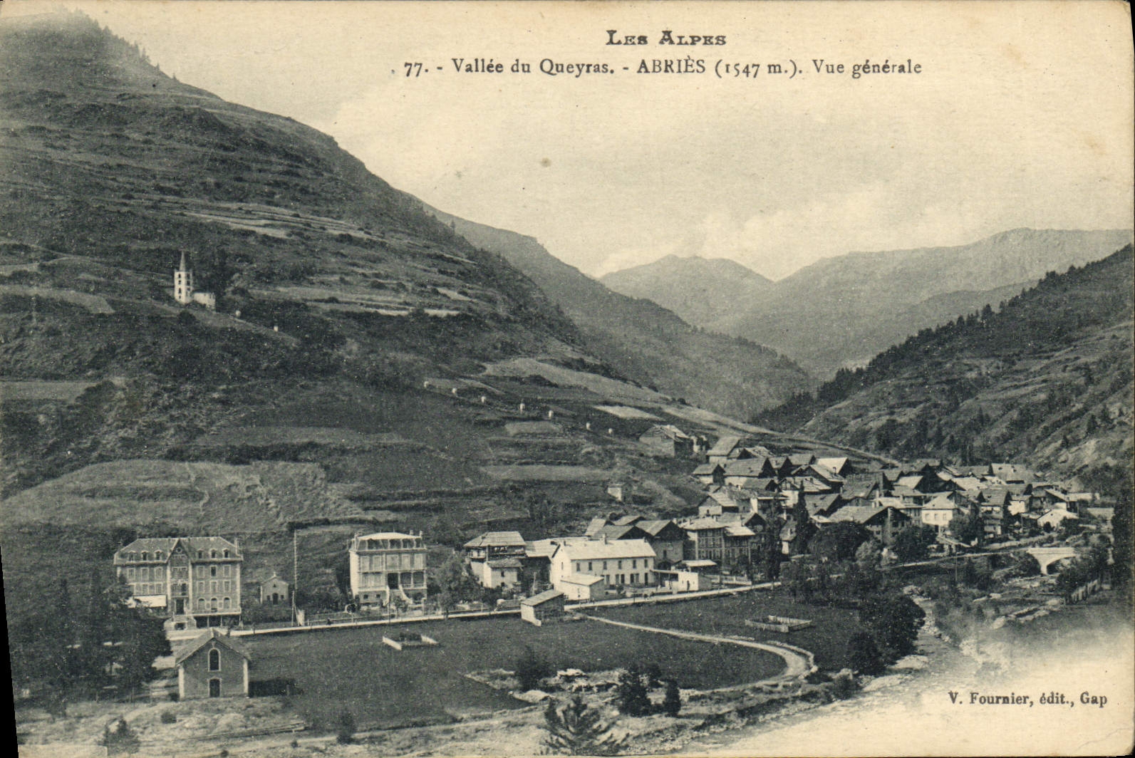 CPA Les Alpes Vallee Du Queyras Abries Vue generale