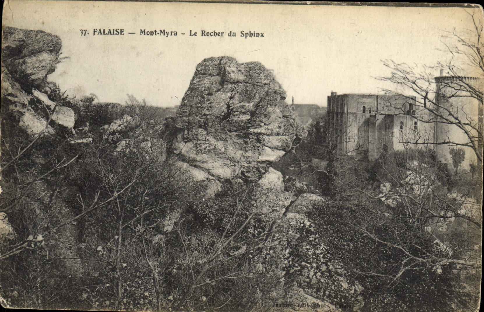 VINTAGE POSTCARD Cliff Myra Mount the Rock Of Spbinx