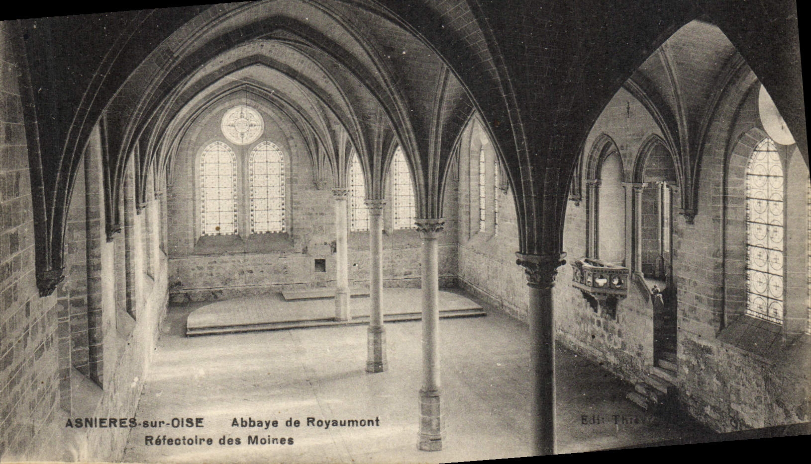 VINTAGE POSTCARD Asnieres On Oise Abbey De Royaumont Refectory Of the Monks