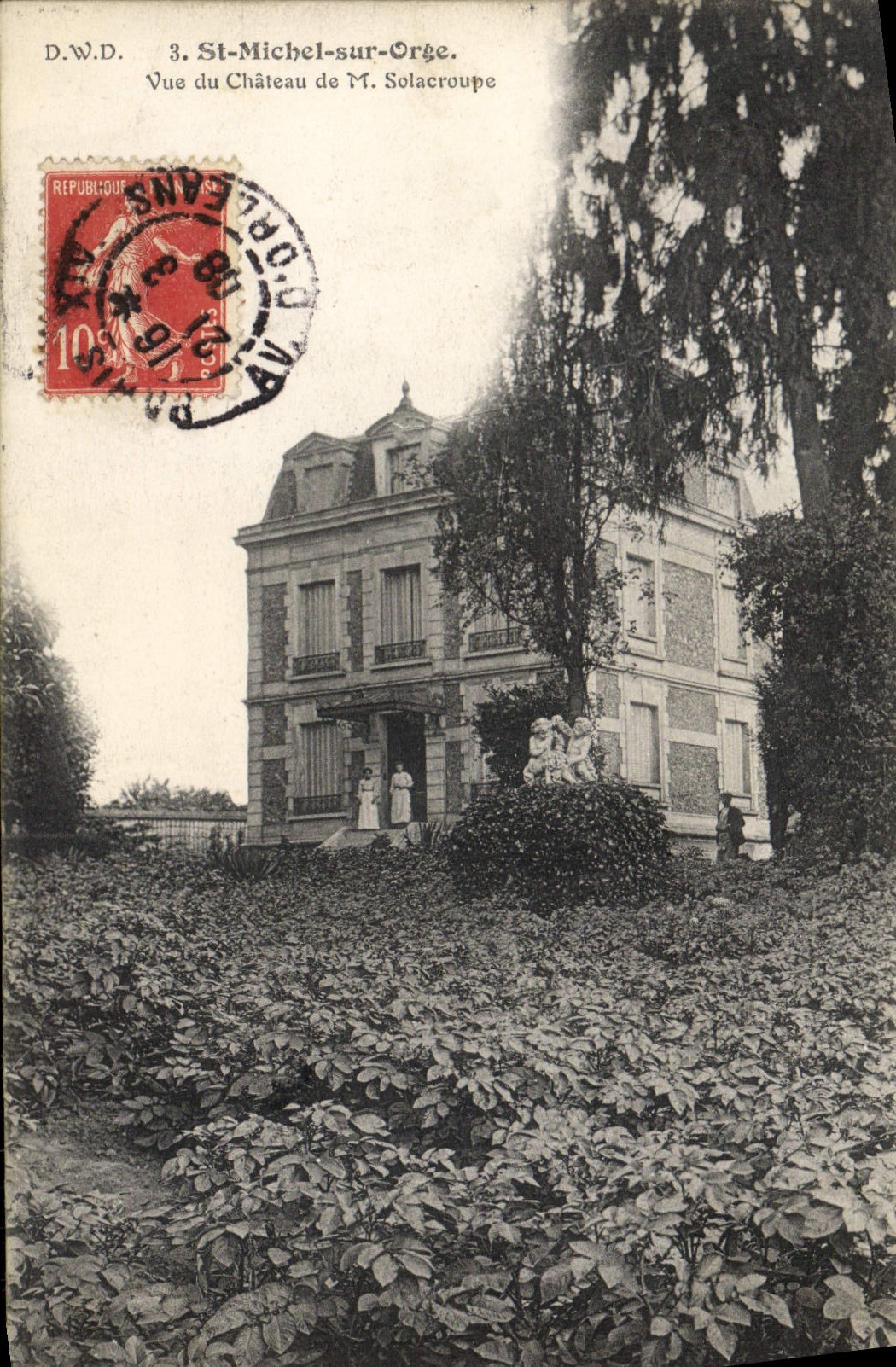 VINTAGE POSTCARD St Michel On Barley Seen of the castle of Mr. Solacroupe