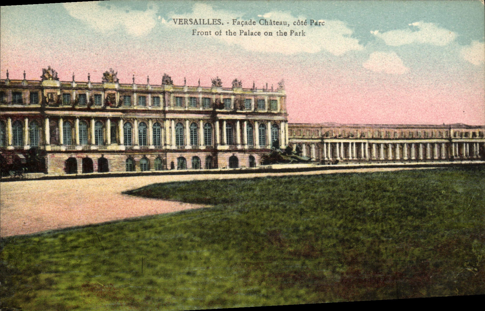 VINTAGE POSTCARD Versailles Facade Castle dimensions Parc