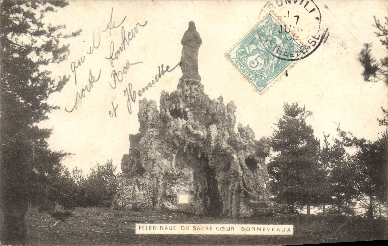 VINTAGE POSTCARD Pilgrimage of the Sacring Bonnevaux Heart