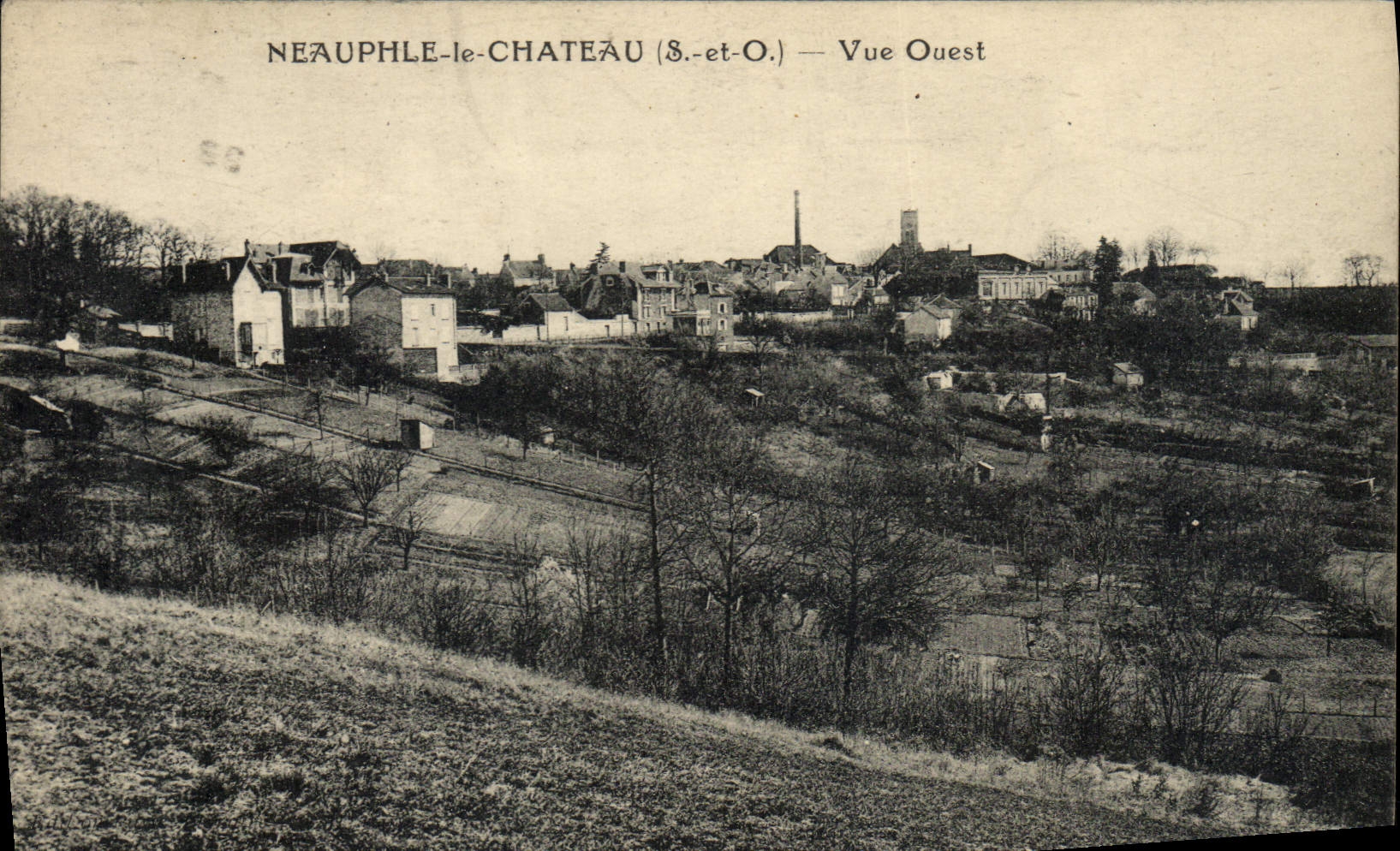 CPA Neauphle le Chateau Vue Ouest