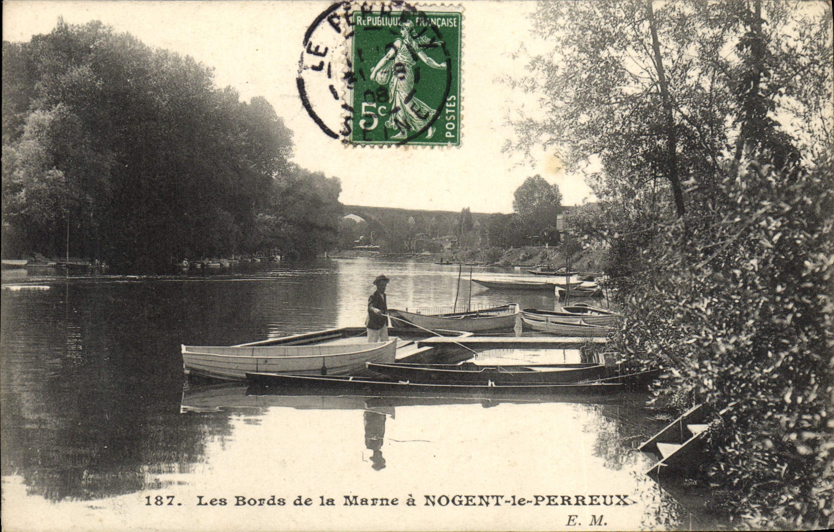 VINTAGE POSTCARD Nogent Perreux Edges of the Marne Sinner sinned