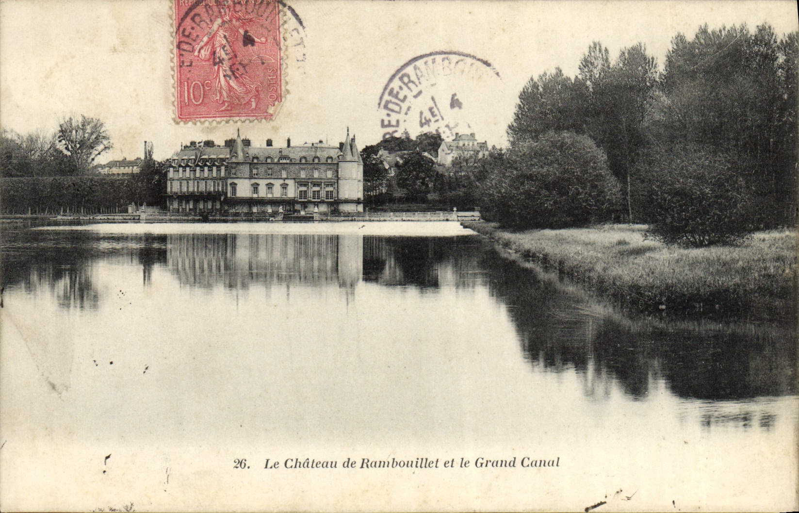 CPA Rambouillet Le Chateau de et le Grand Canal