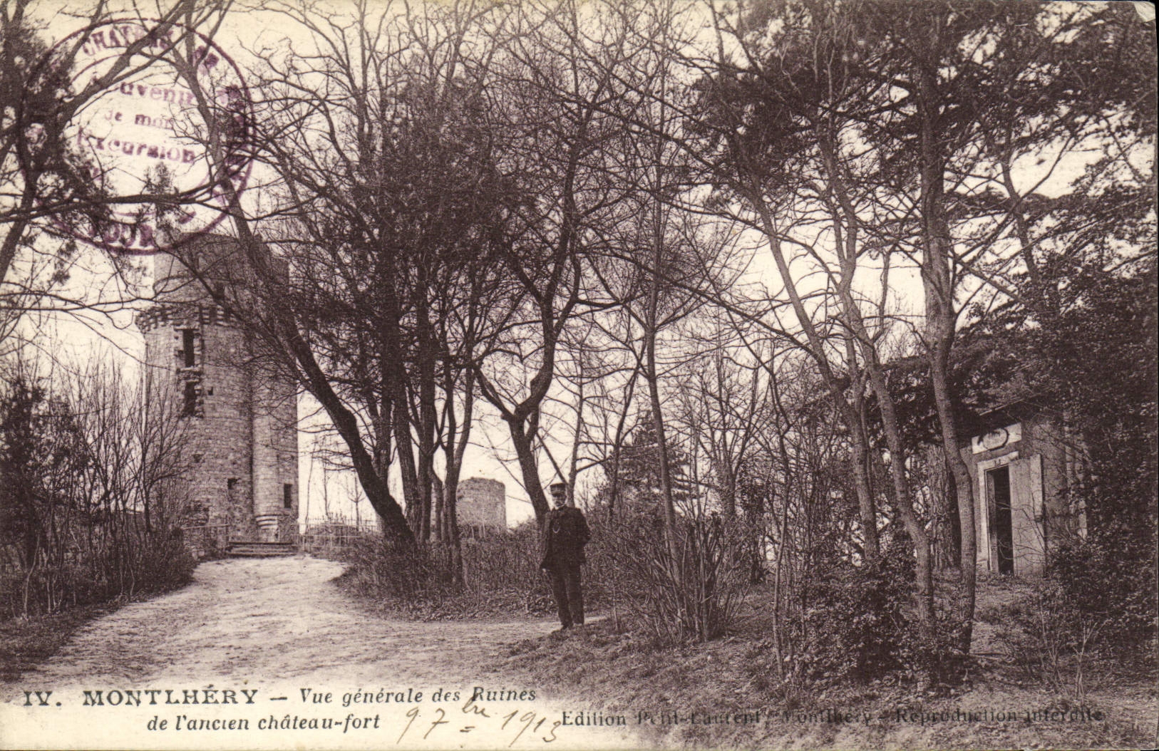 VINTAGE POSTCARD Montlhery View of the Ruins