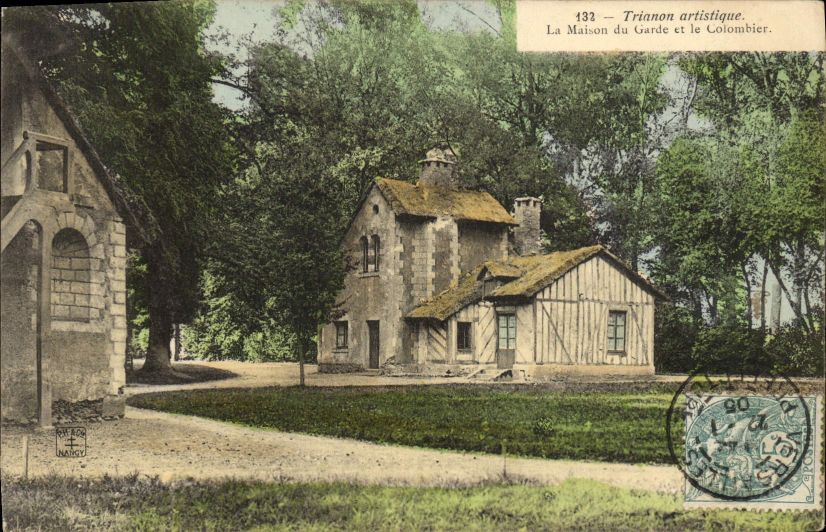 VINTAGE POSTCARD Versailles the house of the Guard and the Dovecote