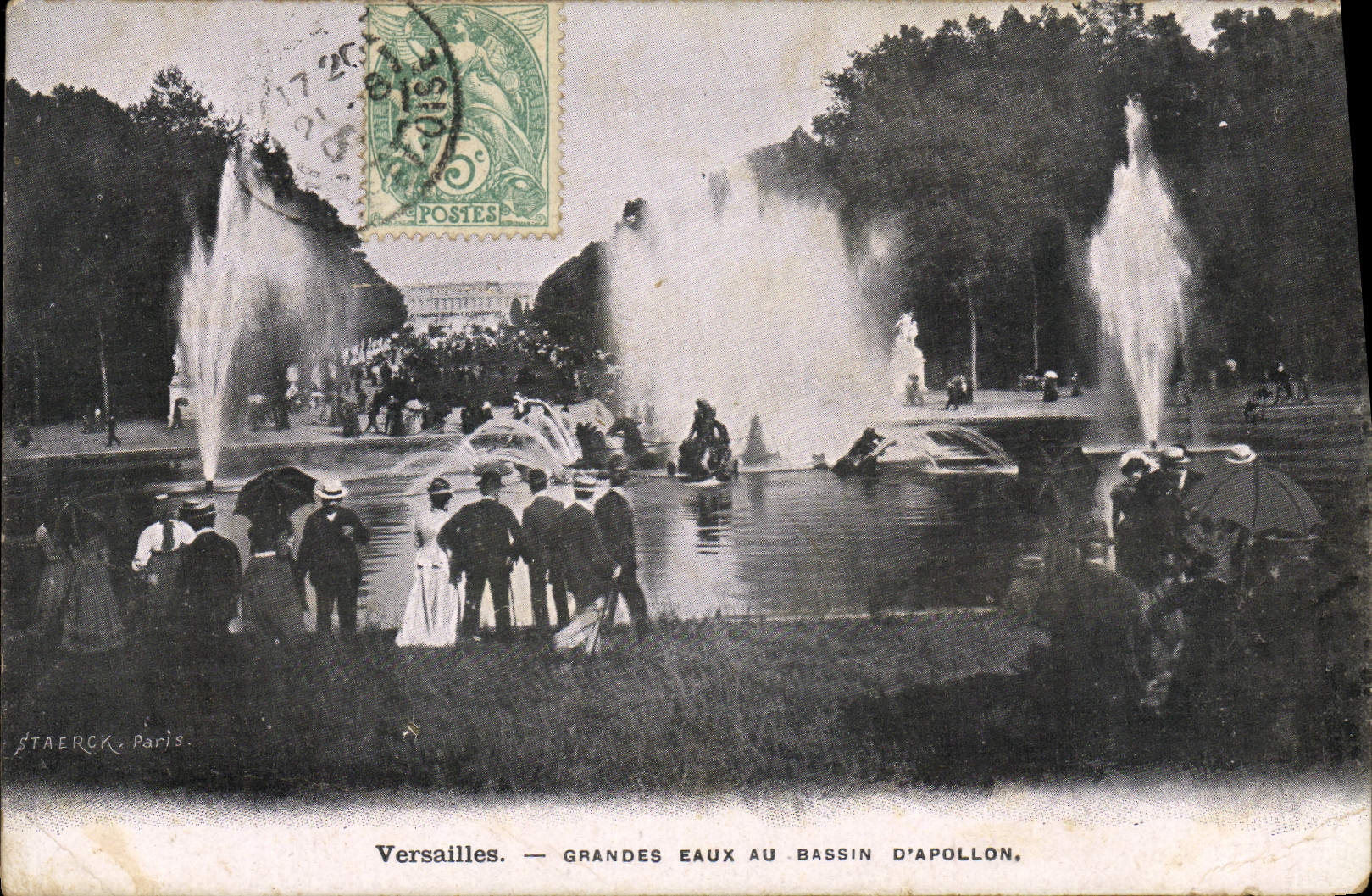 VINTAGE POSTCARD Versailles Large Water with the Basin of Apollo