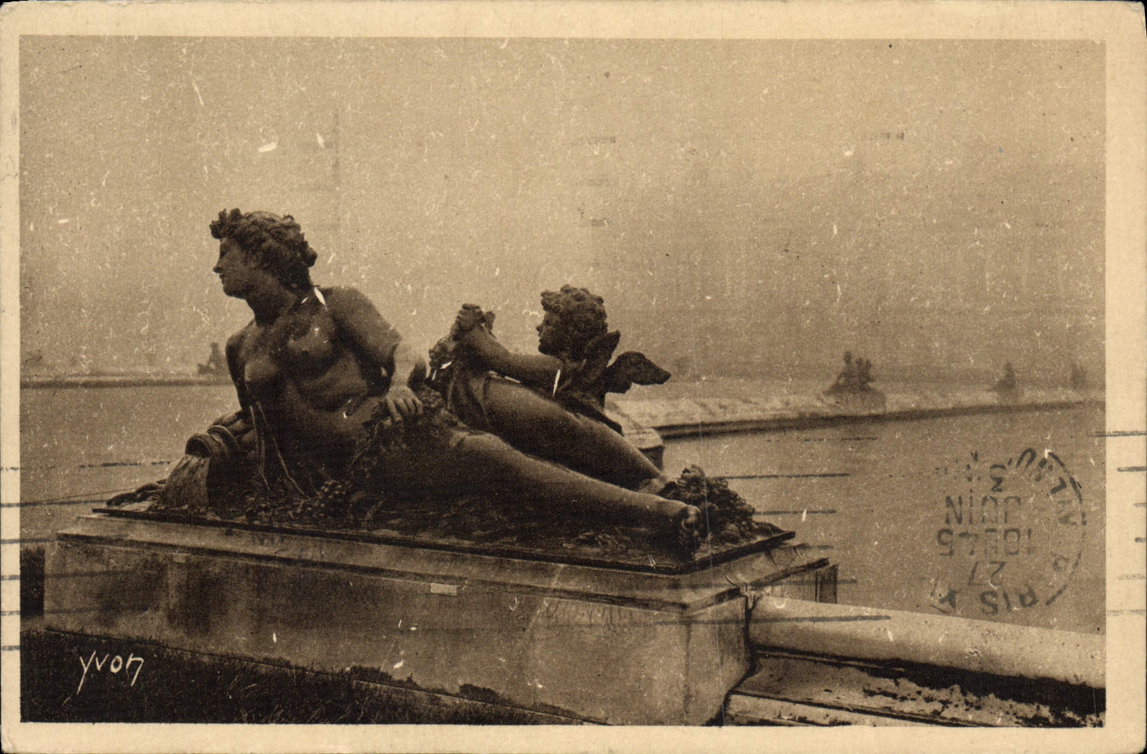 VINTAGE POSTCARD Versailles Floor of water