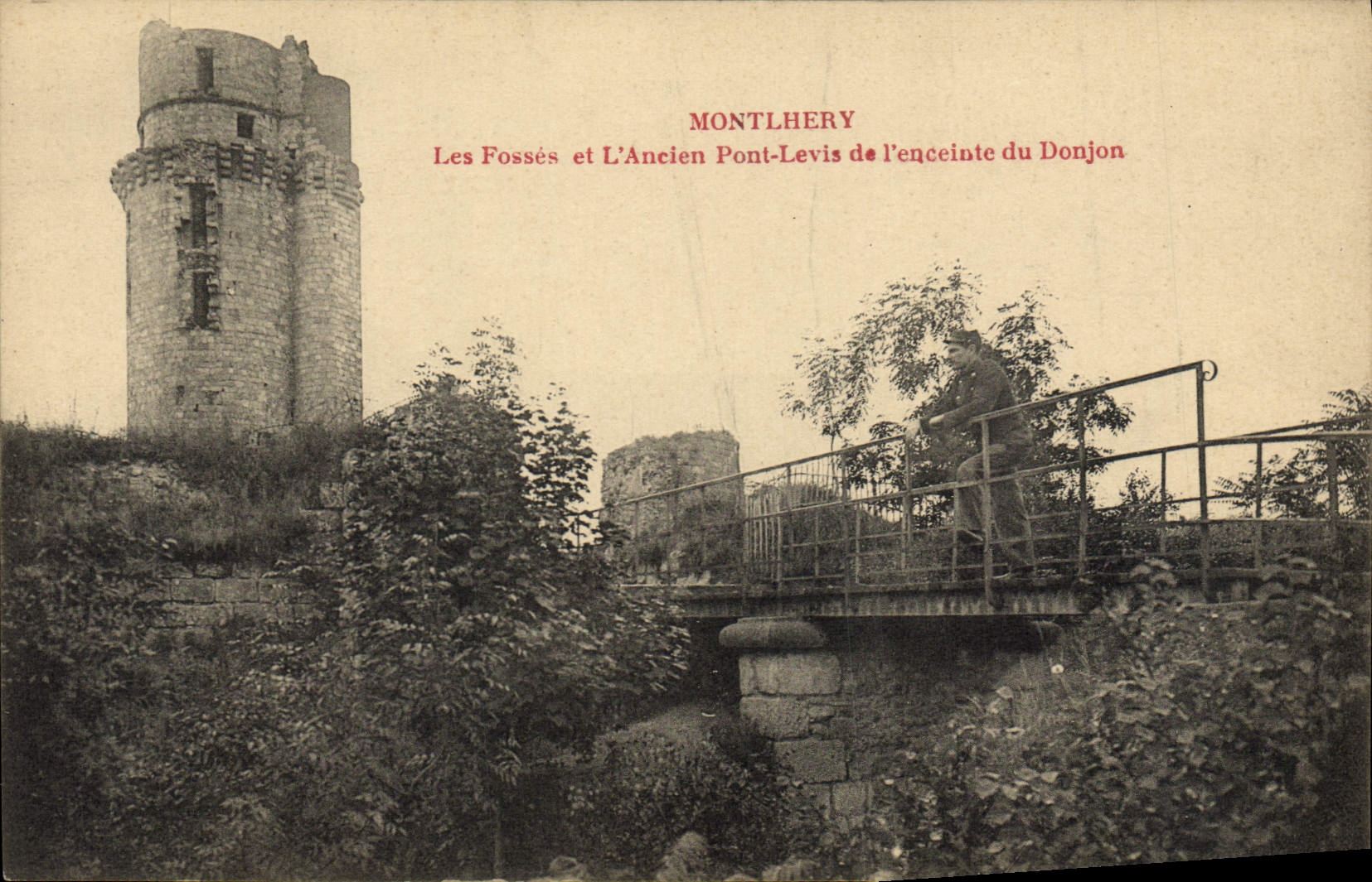 La POSTAL Montlhery de la VENDIMIA marca con hoyos y el puente viejo de Levis del recinto de la subsistencia