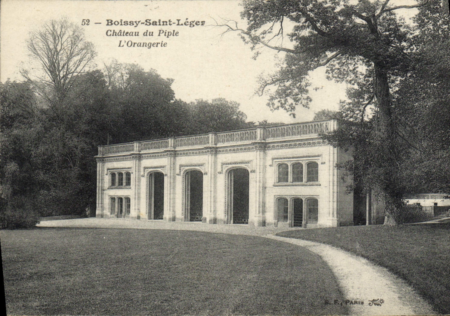 VINTAGE POSTCARD Holy Boissy Light Castle of Piple the Orangery
