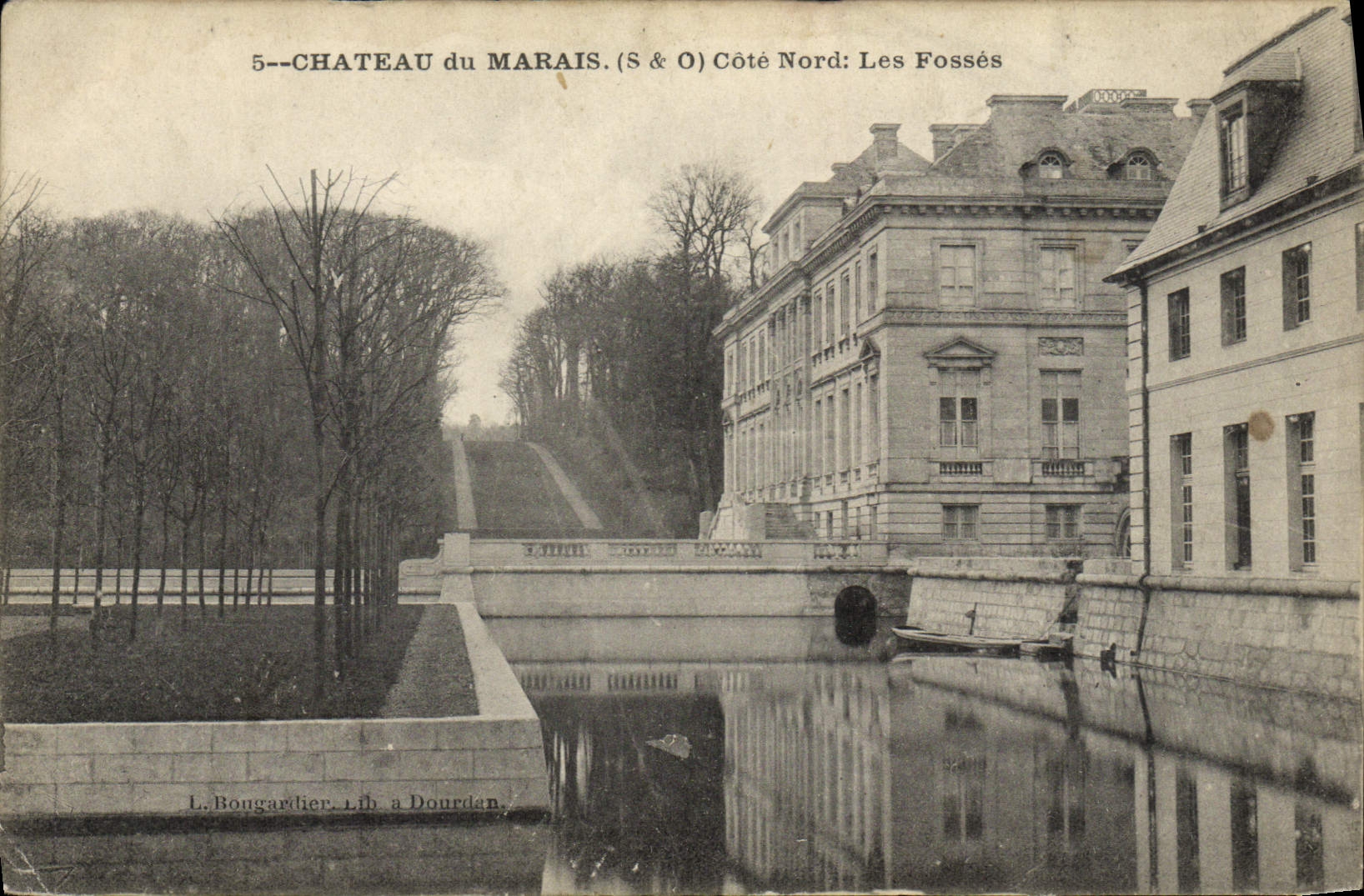 CPA Chateau de Maris Cote Nord Les Fosses