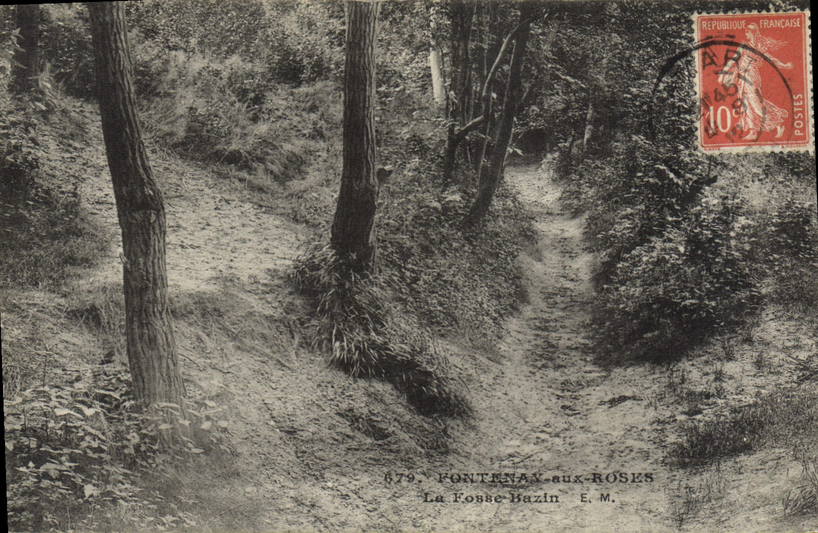 VINTAGE POSTCARD Fontenay With the Roses the Bazin Pit