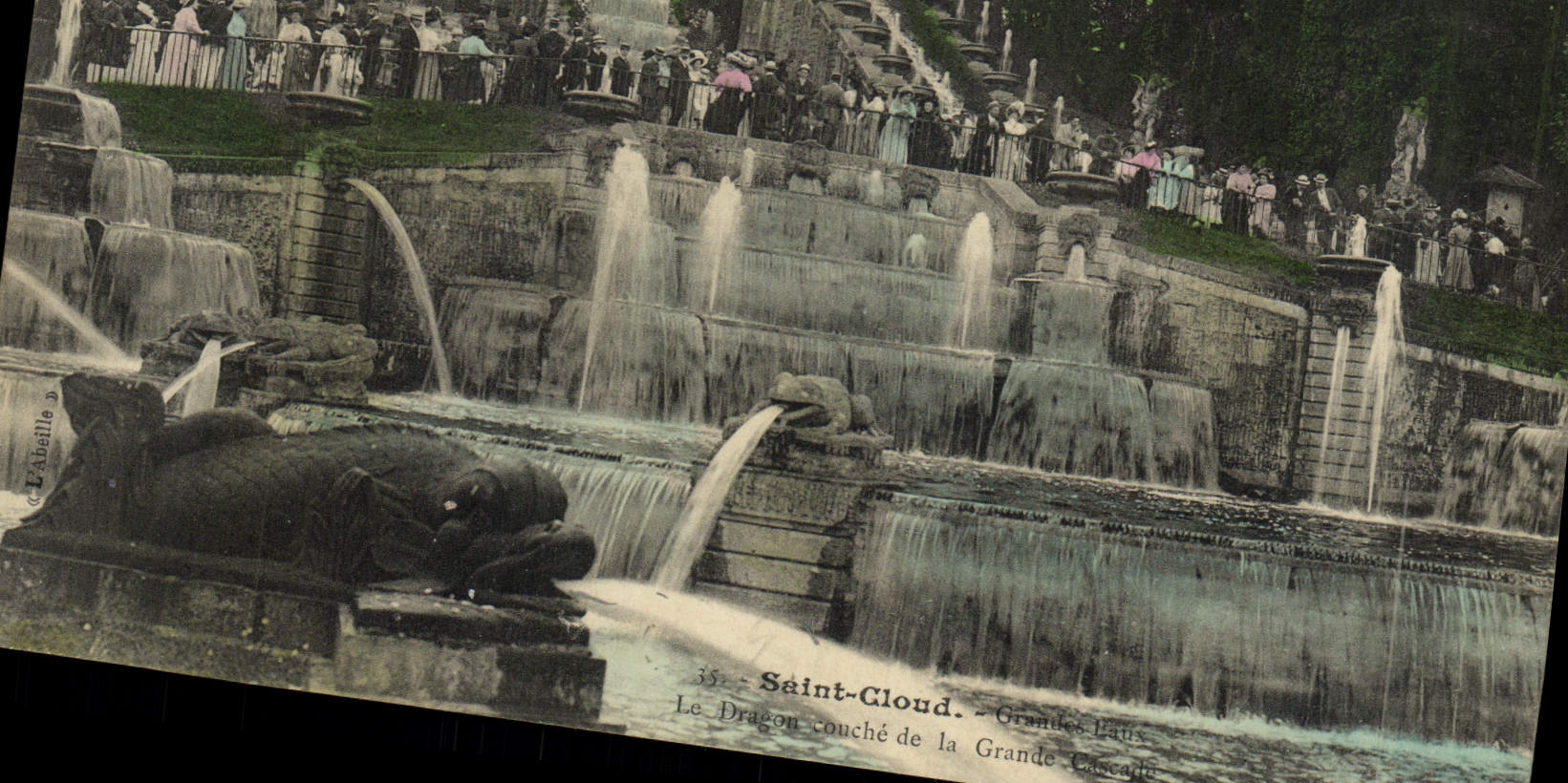 CPA Saint Cloud Grands Le Dragon couche de la grande cascade