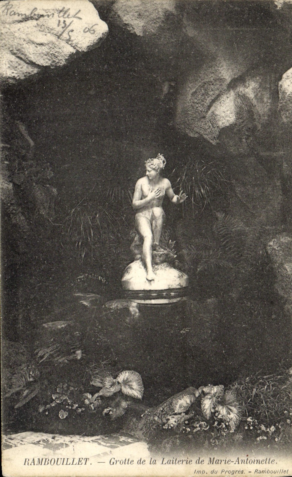 CPA Ramouillet Grotte De La Laiterie De Marie Antoinette