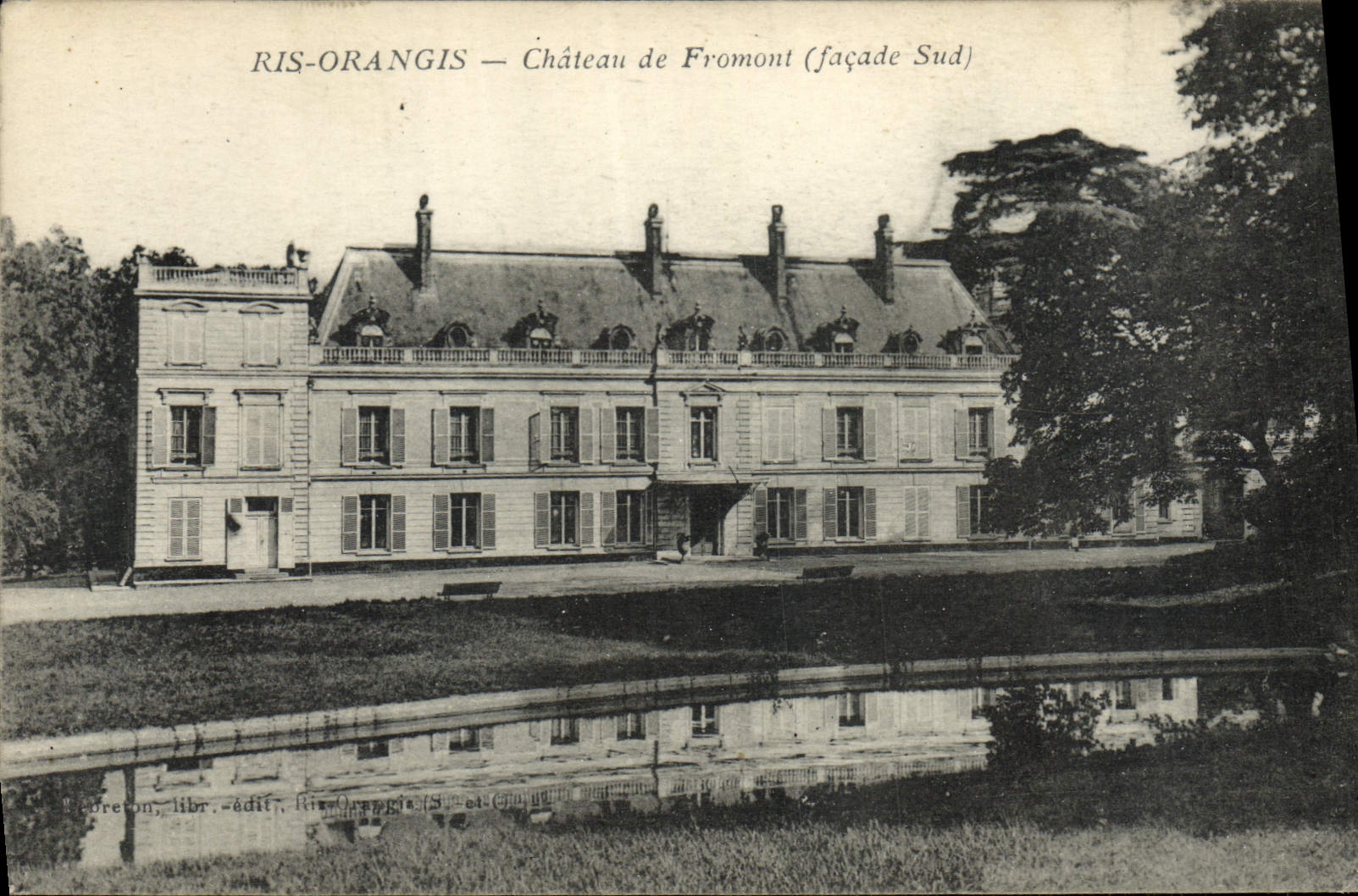 VINTAGE POSTCARD Laugh Orangis Castle De Fromont