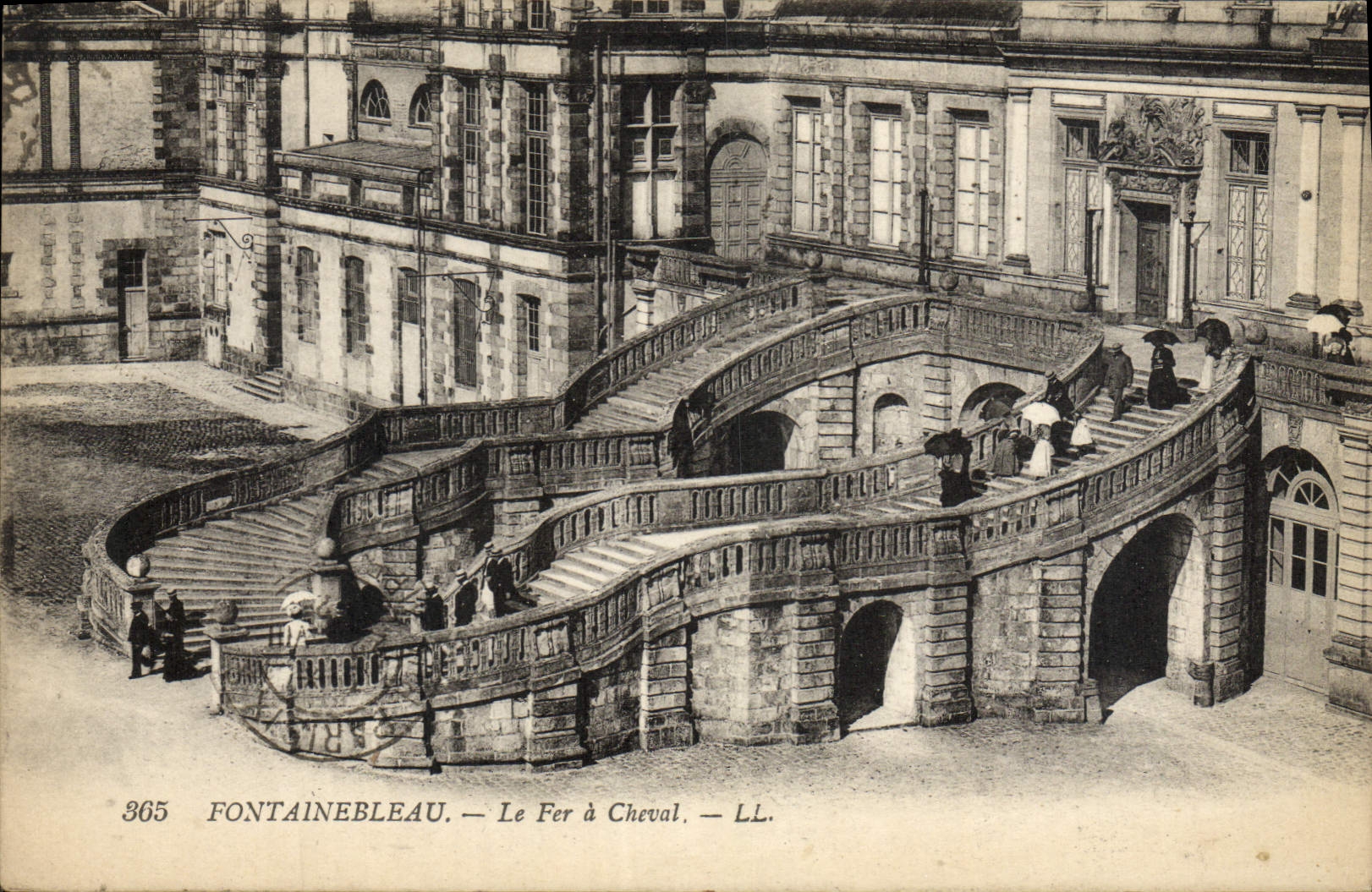 CPA Fontainebleau Le Fer a cheval