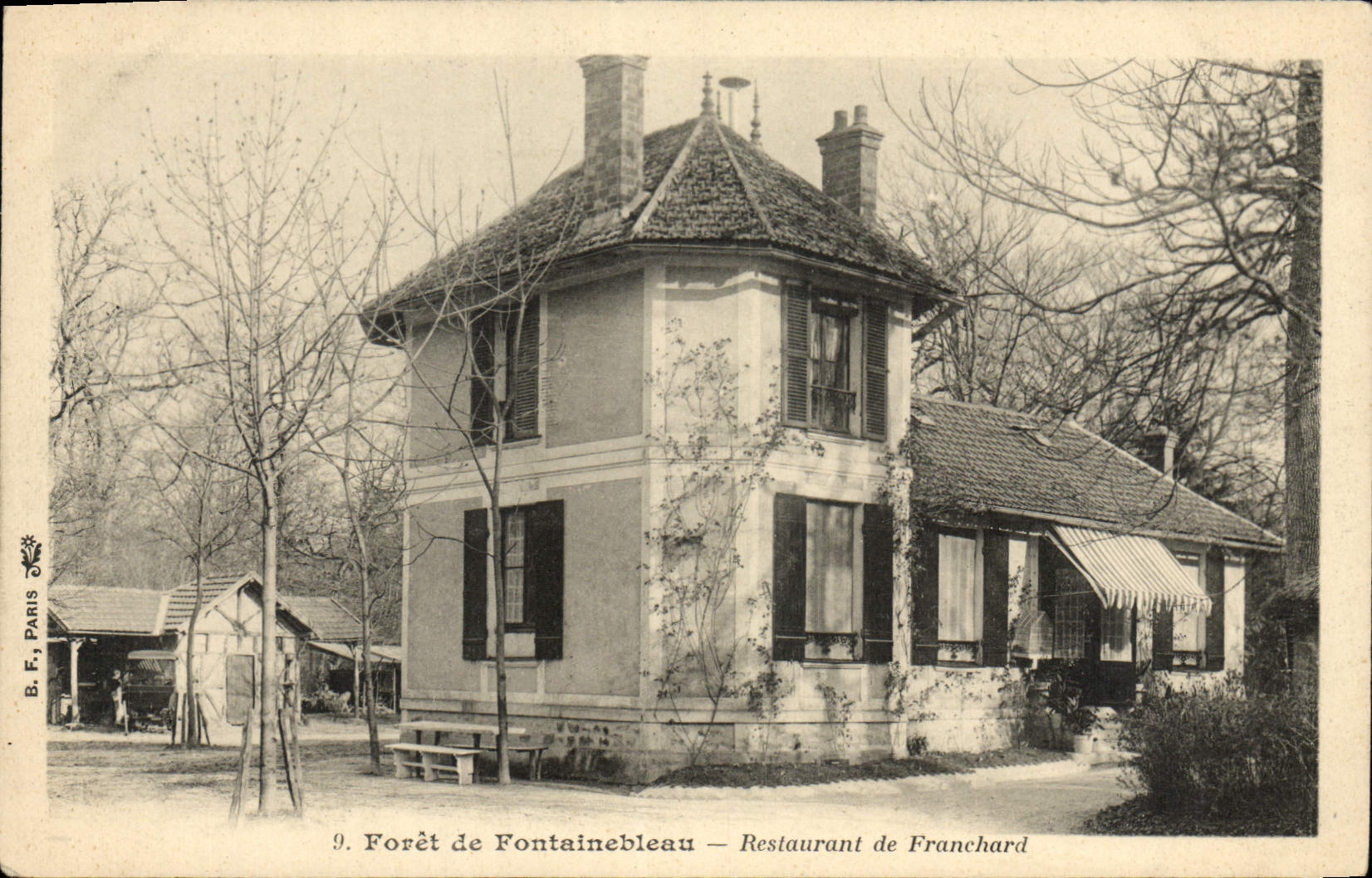 VINTAGE POSTCARD Drill De Fontainebleau Restoring De Franchard