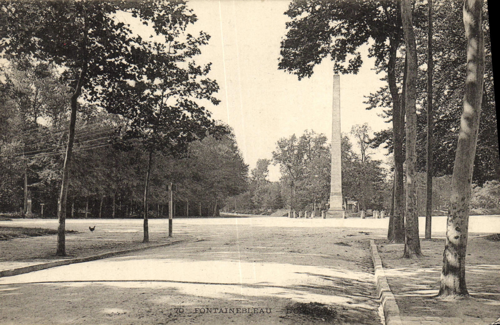 CPA Fontainebleau L'obelisque