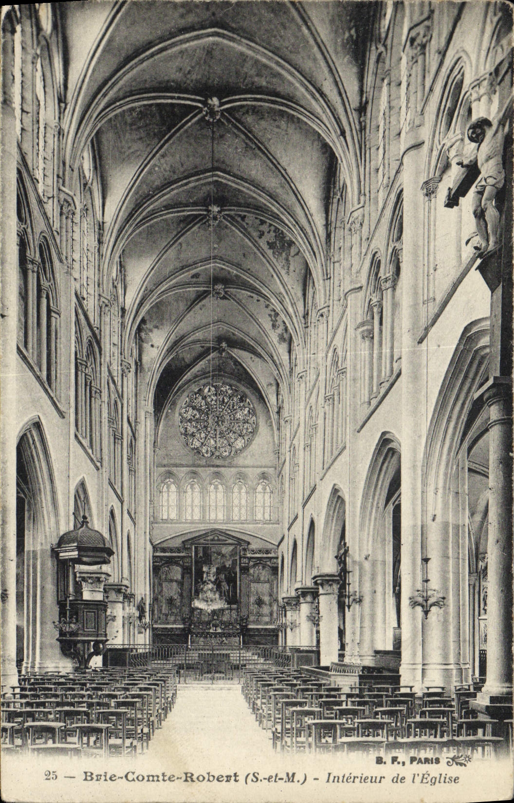 VINTAGE POSTCARD Brie Count Interior Robert Of the Church
