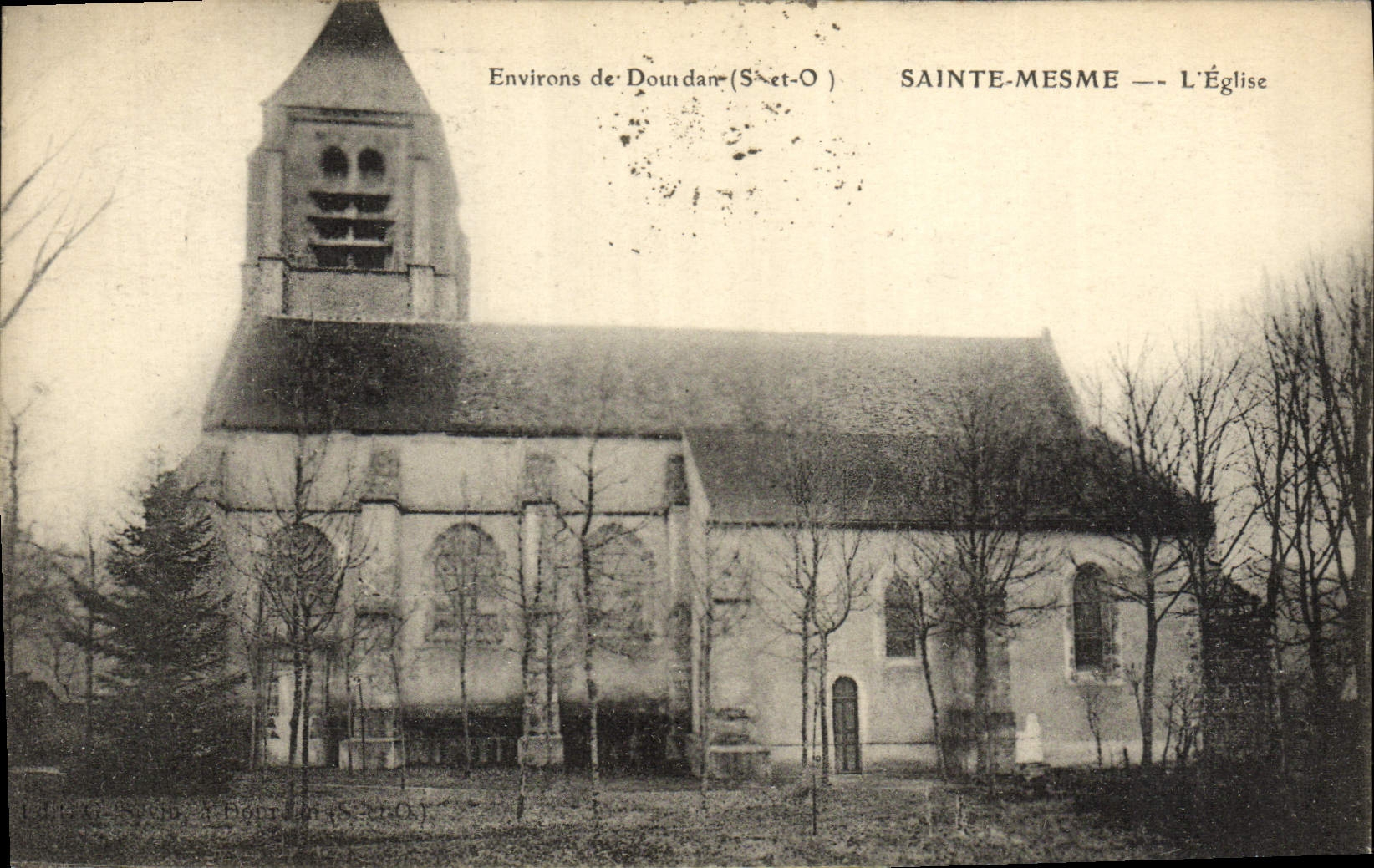 VINTAGE POSTCARD Surroundings De Doundan Sainte Mesme the Church