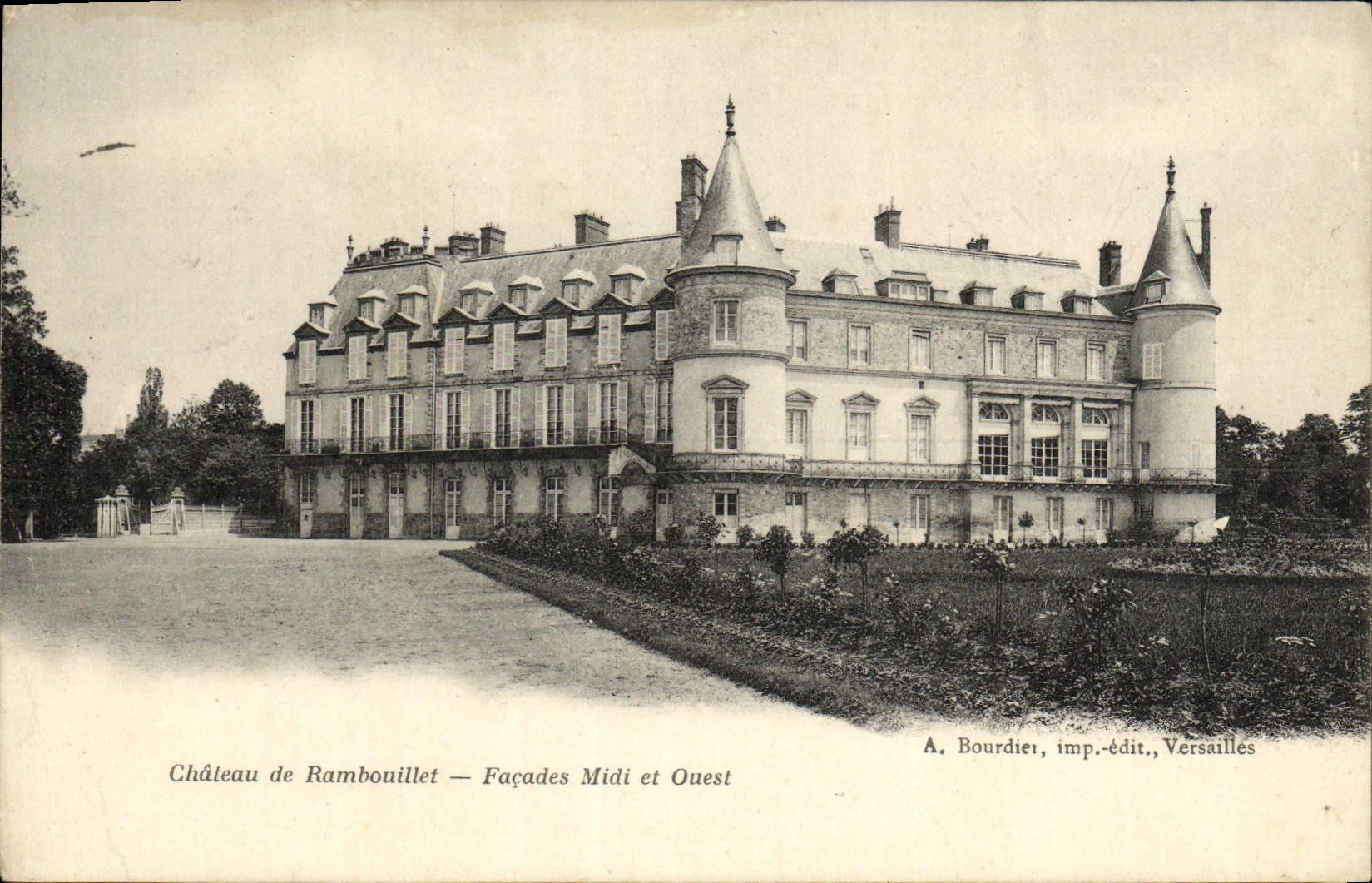 CPA Chateau De Rambouillet Facades Midi Et Ouest