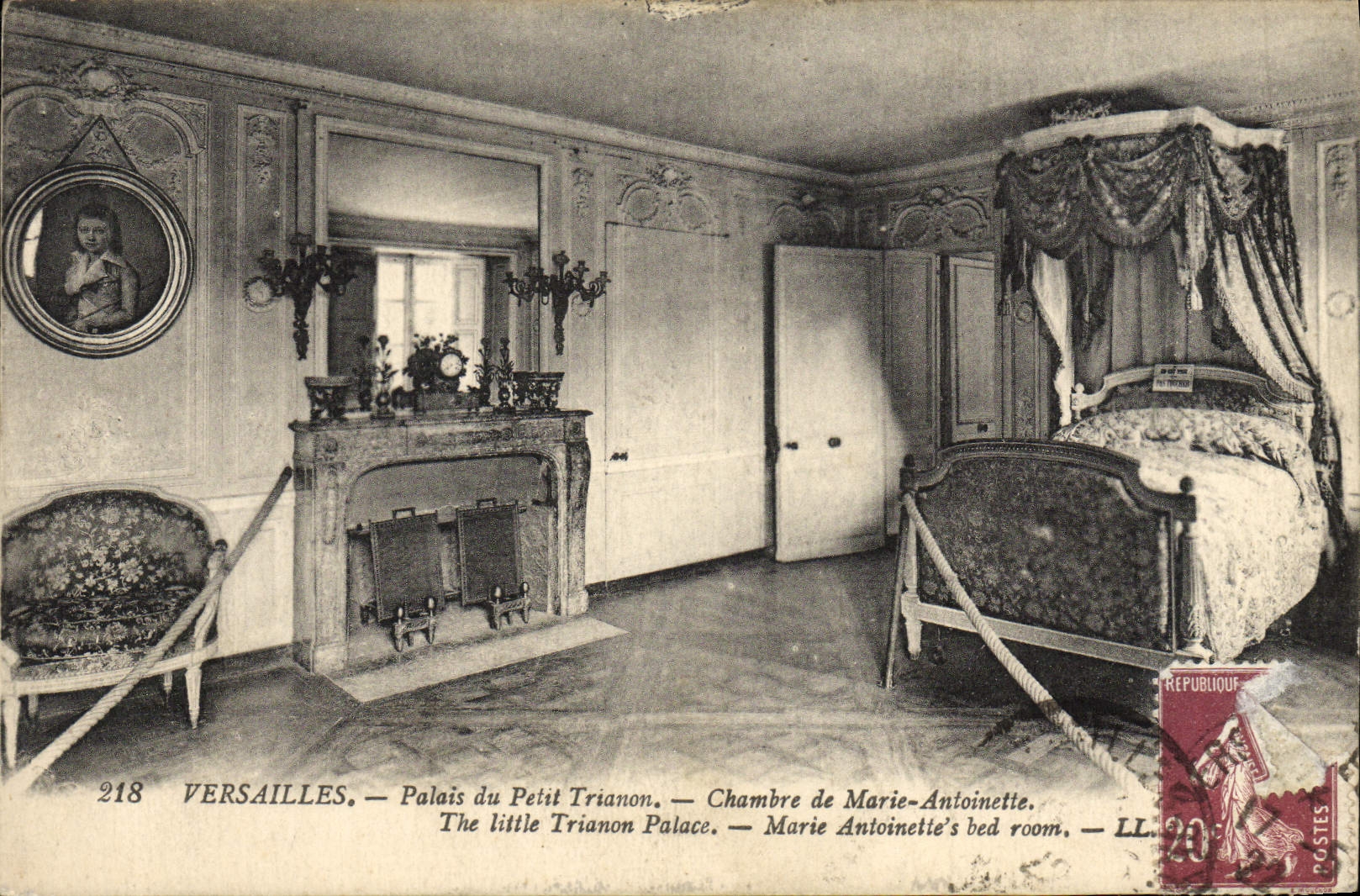 Paladar de Versalles de la POSTAL de la VENDIMIA de pequeño el cuarto del trianon de Marie Antonieta