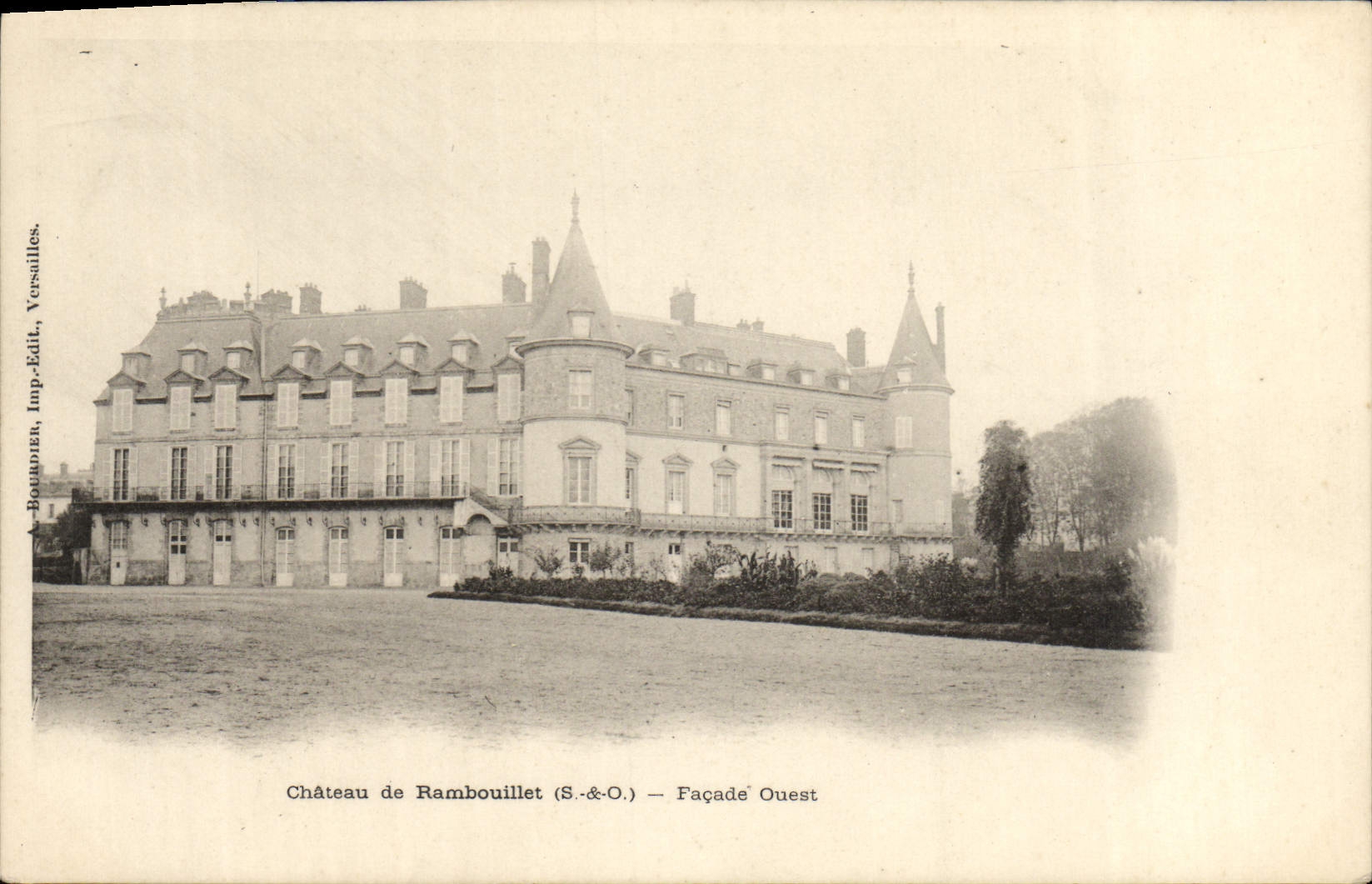 CPA Chateau de Rambouillet facade ouest