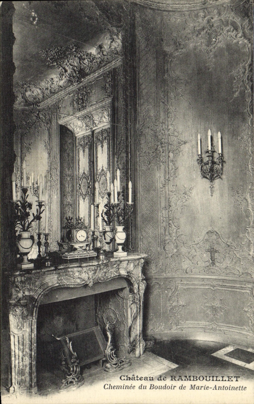CPA Chateau de Rambouillet cheminee du boudoir de Marie Antoinette