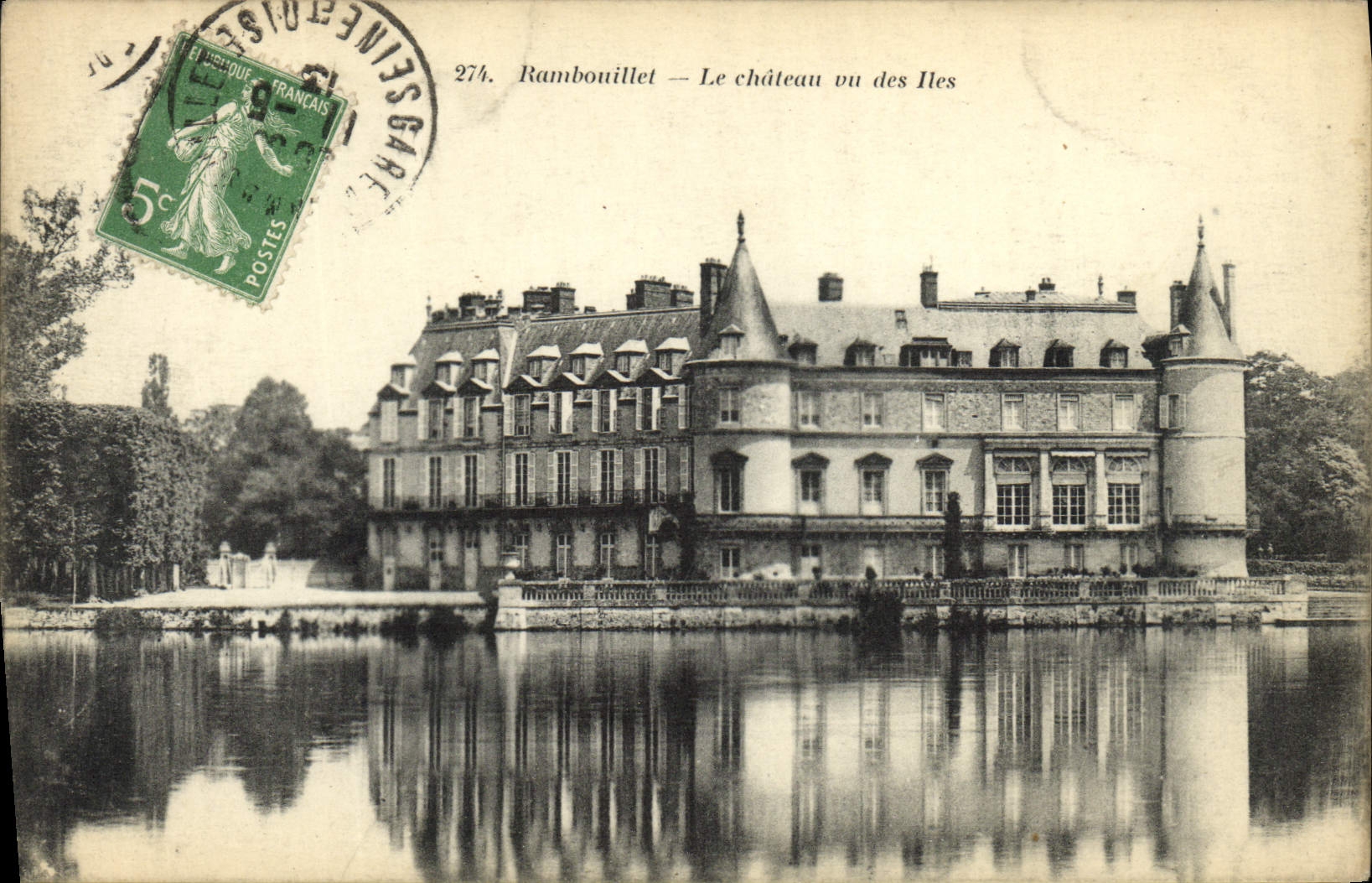 CPA Rambouillet Le Chateau Vu des Iles