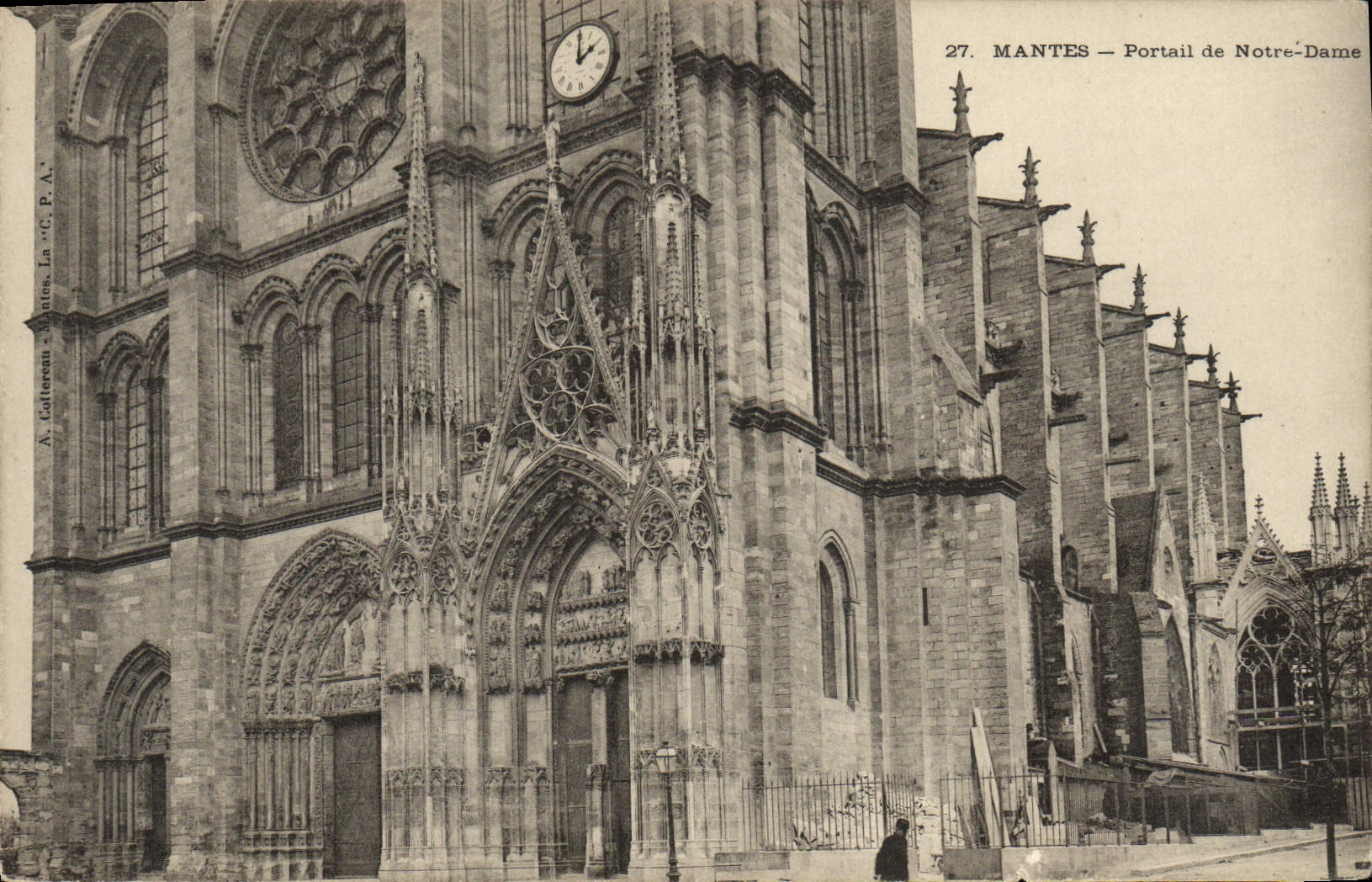 CPA Mantes Portail De Notre Dame