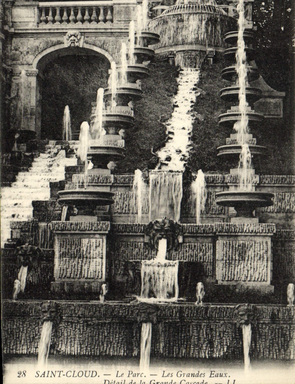 CPA Saint Cloud Le Parc Les Grandes Eaux