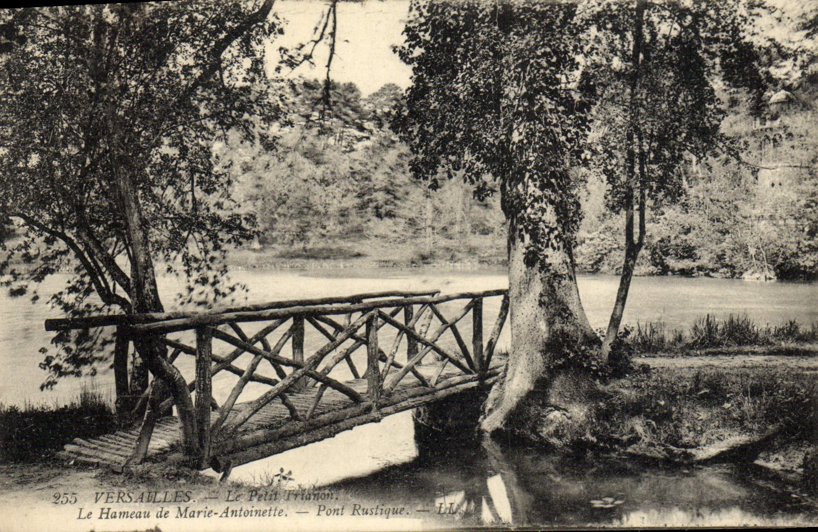 POSTAL Versalles pequeño Trianon de la VENDIMIA la aldea de Marie Antonieta rústica Pont