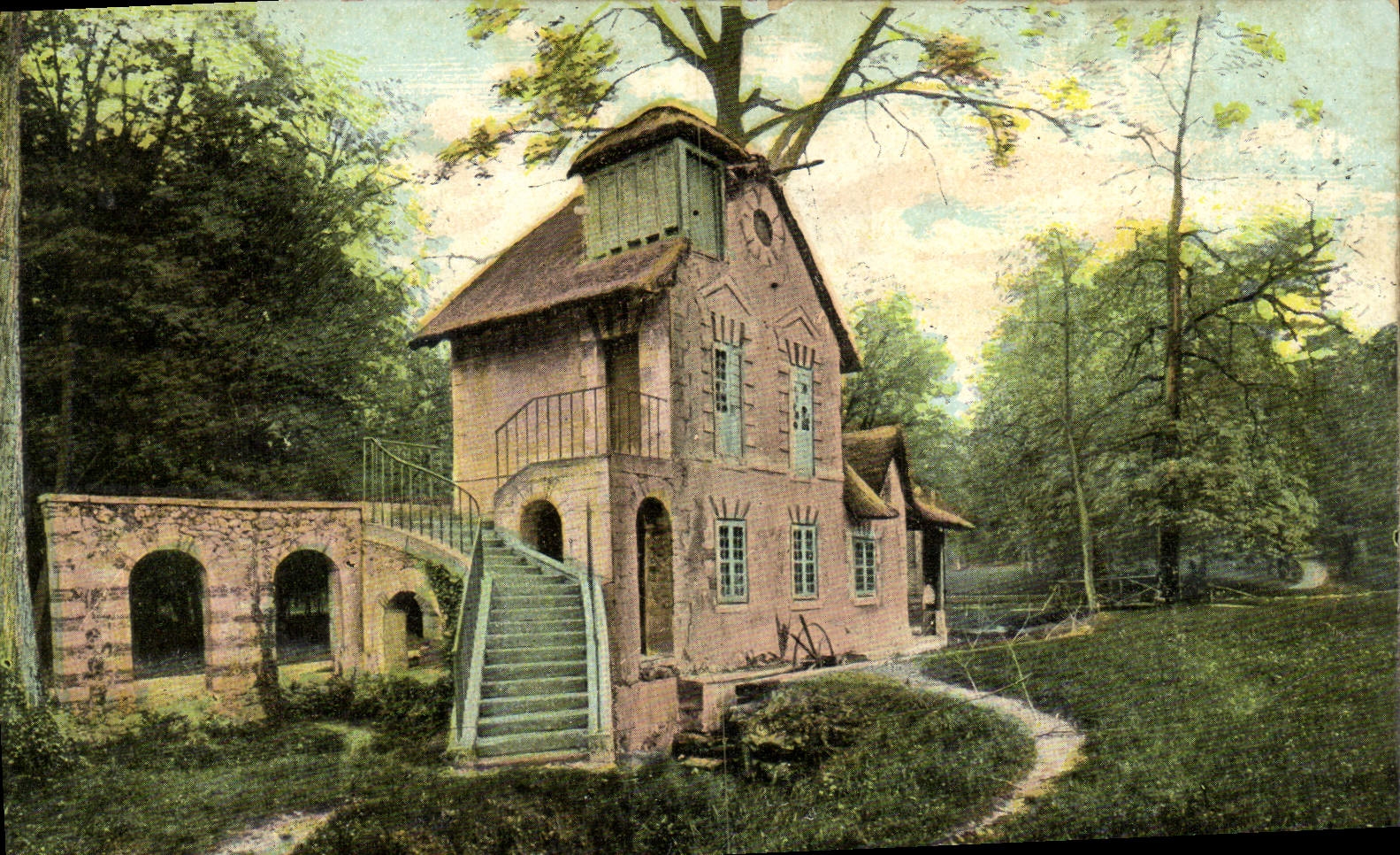 CPA Versailles parc du petit Trianon Le moulin 