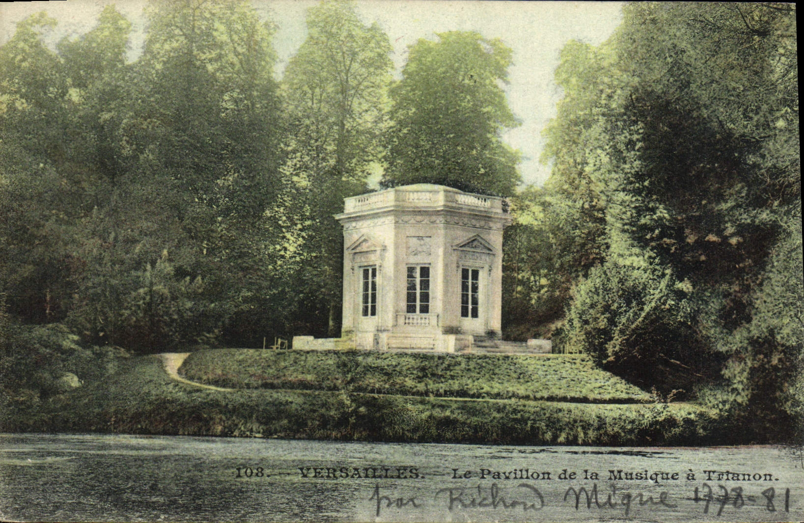 CPA Versailles Le Pavillon de la musique a Trianon