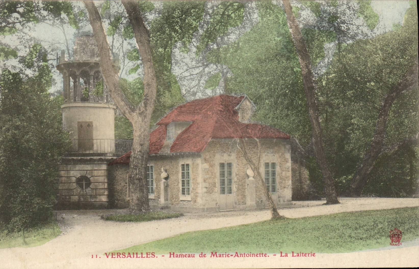CPA Versailles Hameau de Marie Antoinette La Laiterie